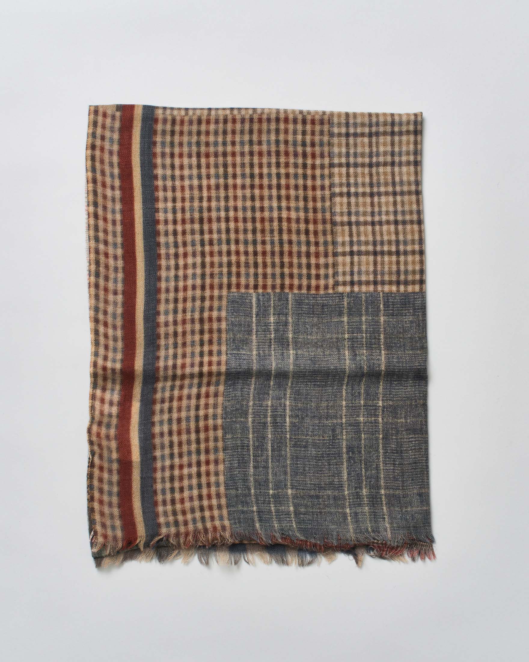 Sciarpa Raja color noce a fantasia patch pied de poule e chech in pura lana