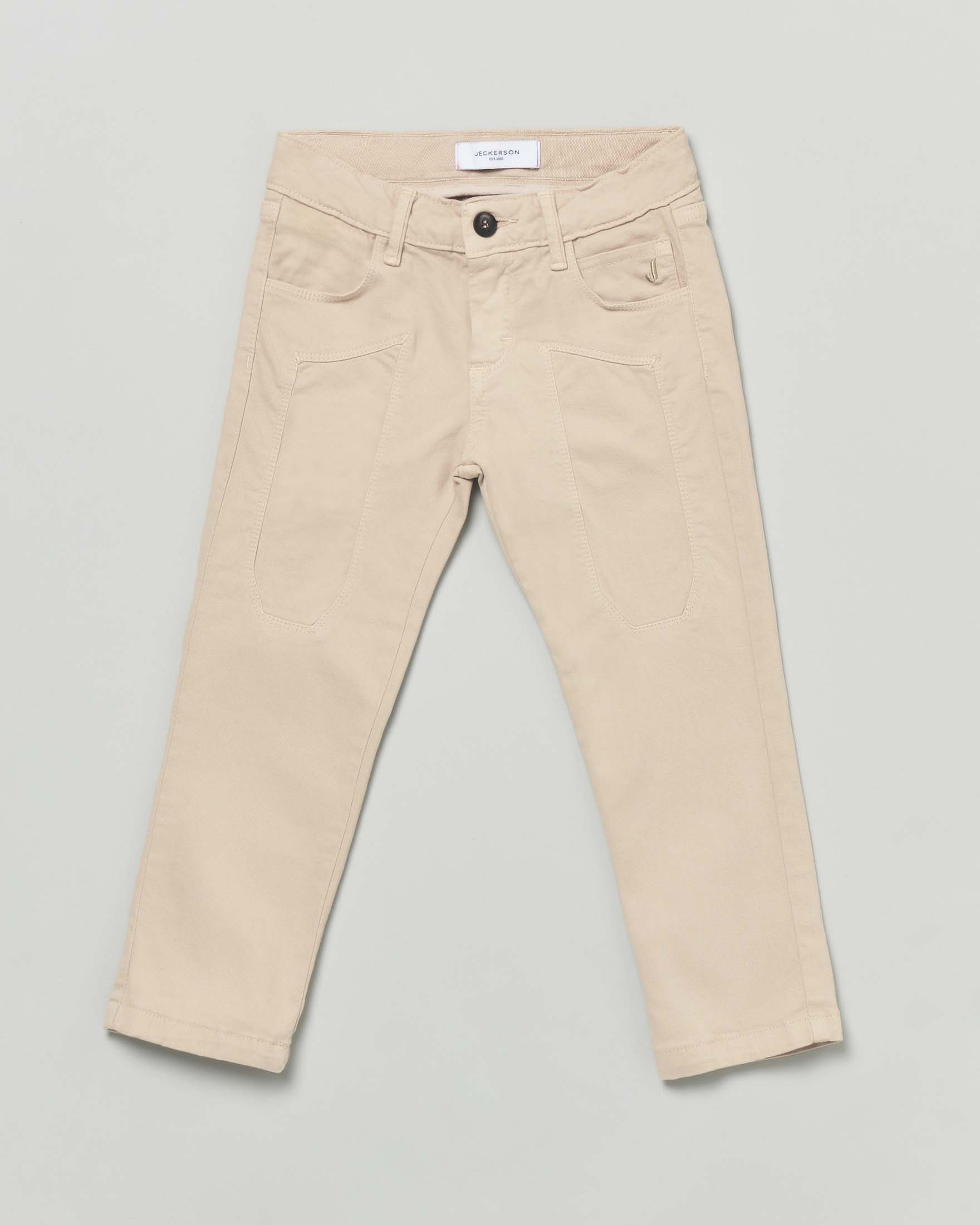 Jeans slim Jeckerson in puro cotone color sabbia con toppa icon