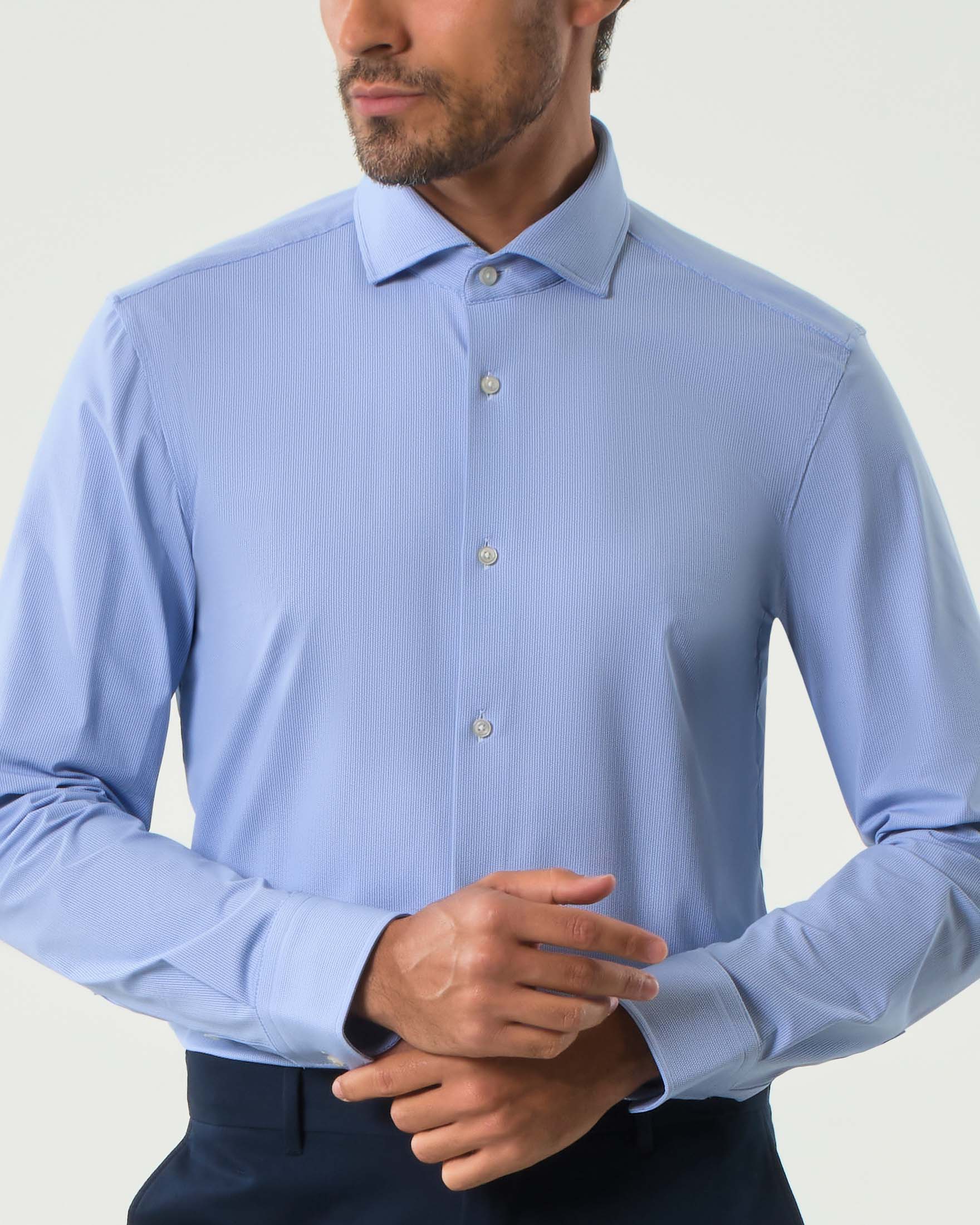 Camicia Spread Boss celeste in tessuto tecnico stretch con colletto aperto alla francese image