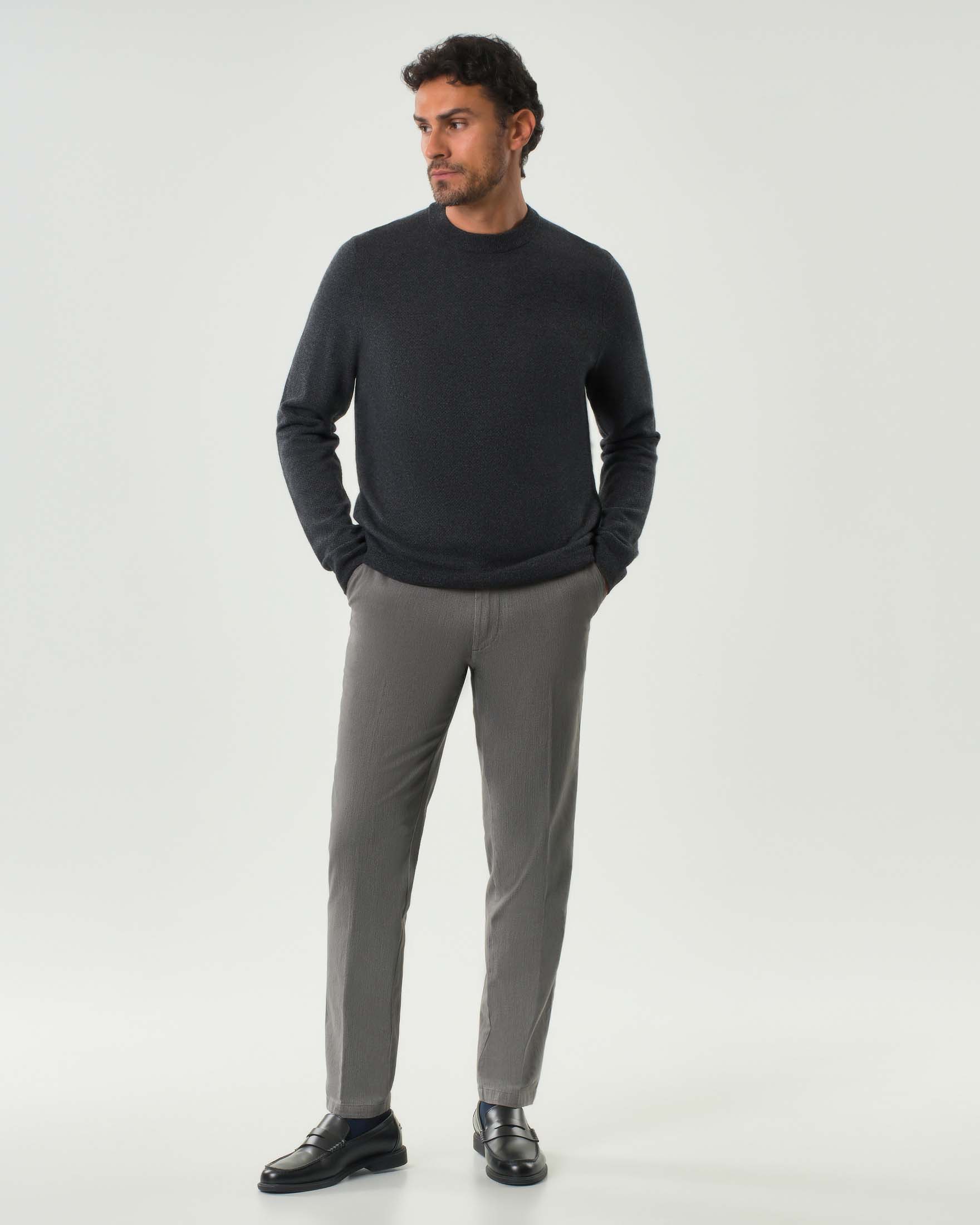 Pantalone chino Kane Boss grigio in tessuto diagonale di cotone stretch