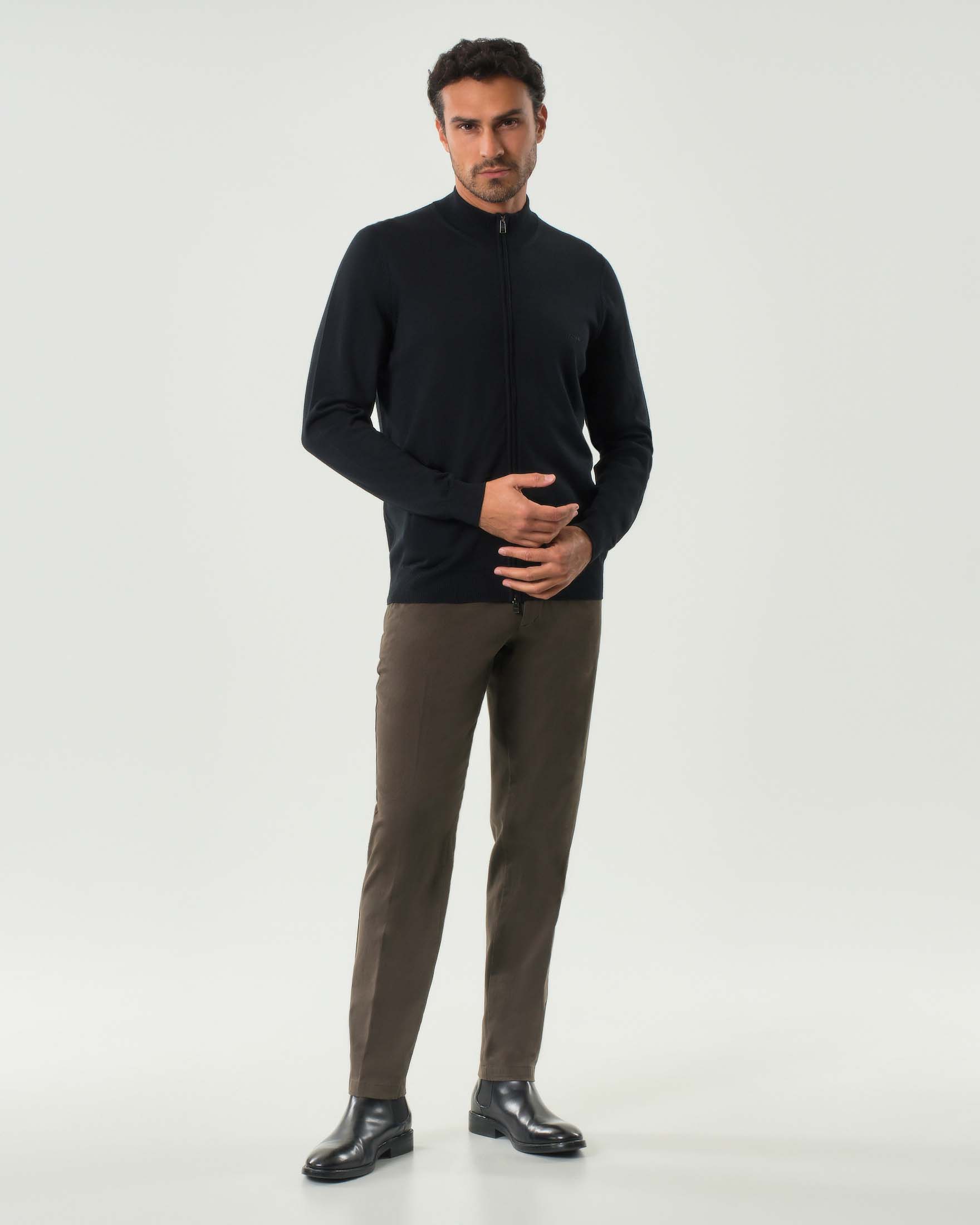 Pantalone chino Kane Boss marrone in tessuto diagonale di cotone stretch