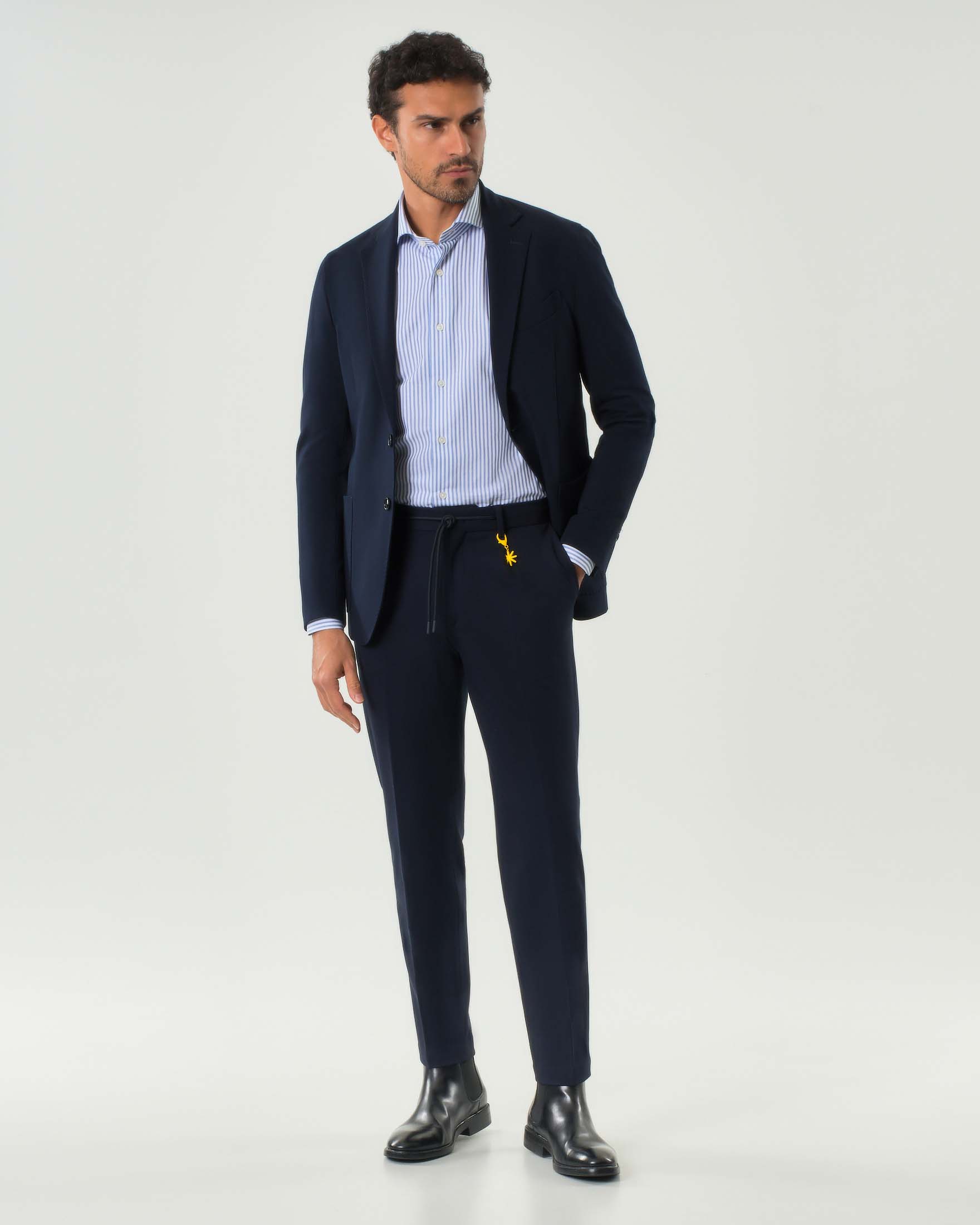 Pantalone Manuel Ritz blu in viscosa stretch con una pinces