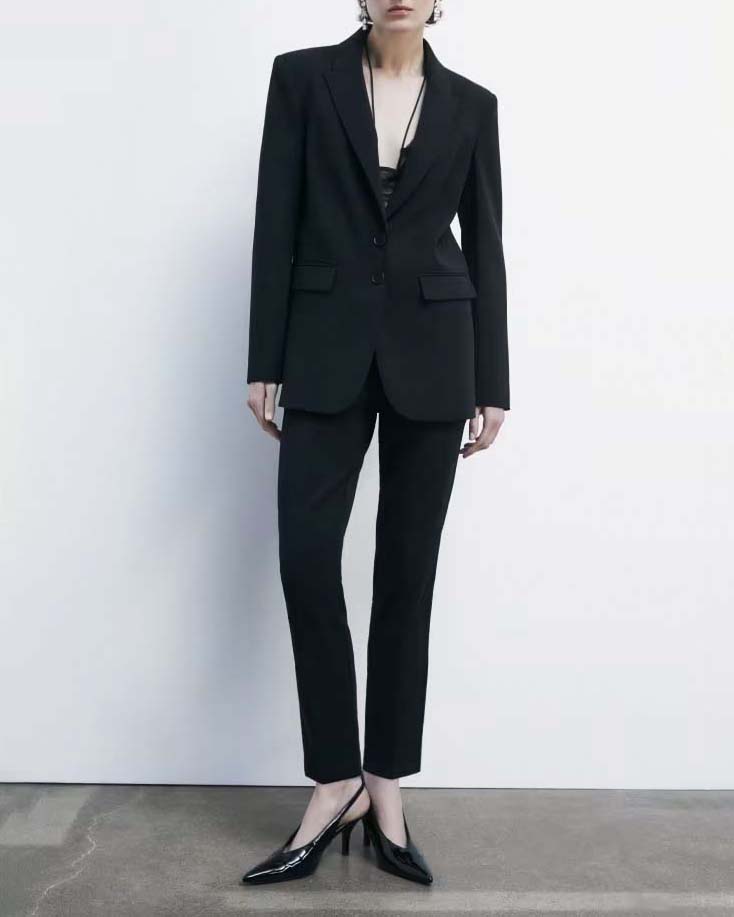 Pantaloni neri skinny Patrizia Pepe in crêpe stretch a vita regolare