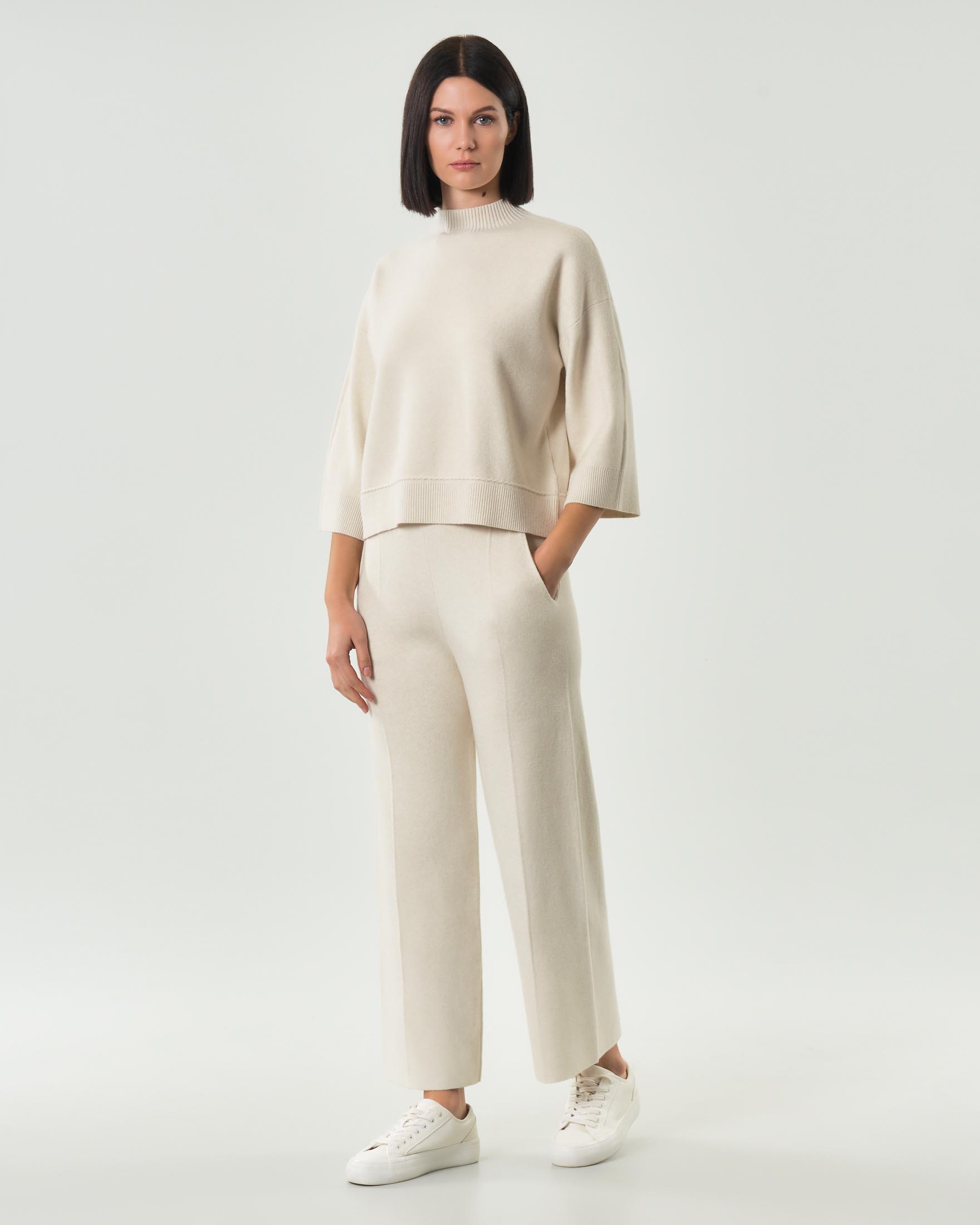 Completo color panna Hlo! in misto viscosa con maniche al gomito