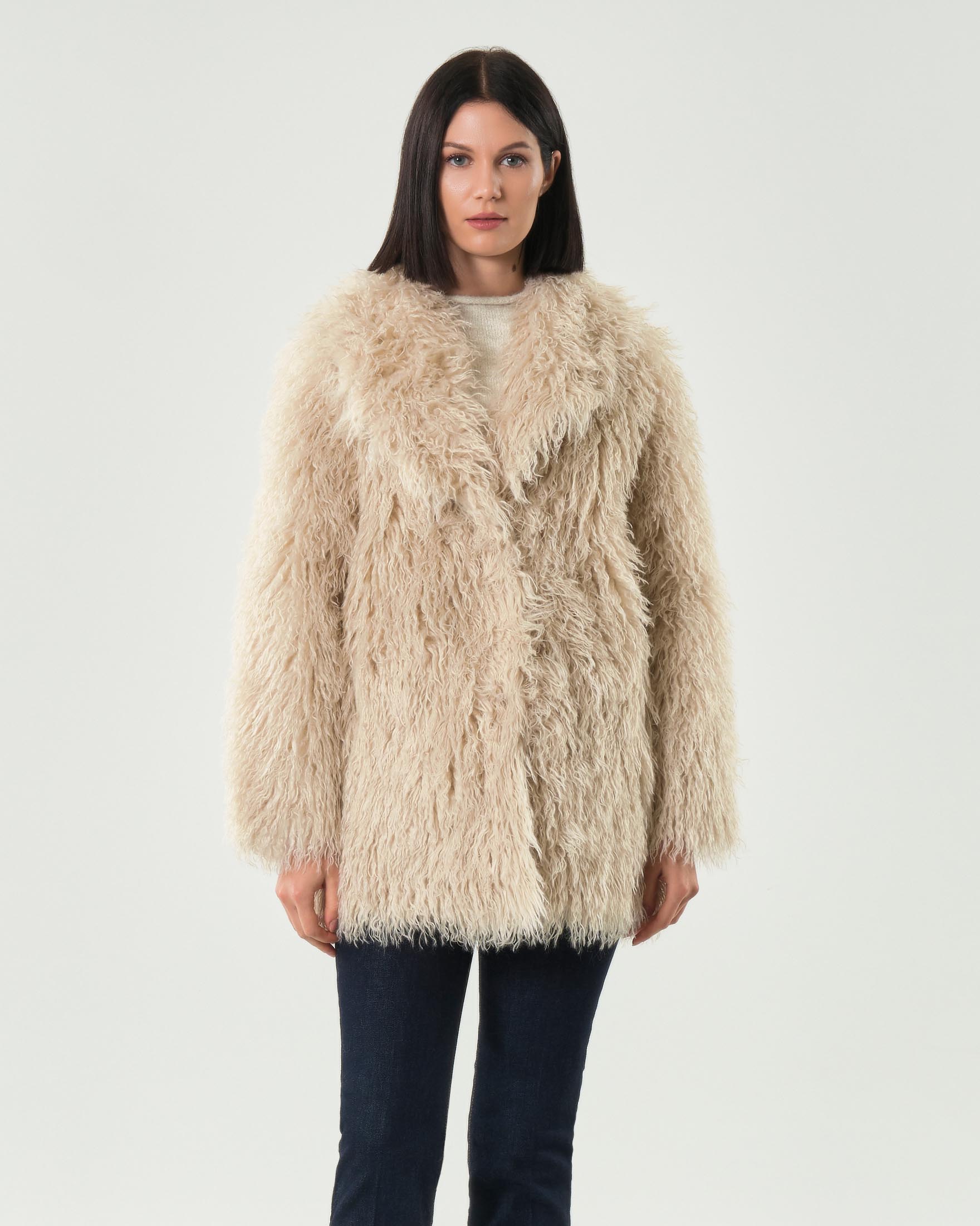 Ecopelliccia beige Hlo! in mongolia con scollo a rever image