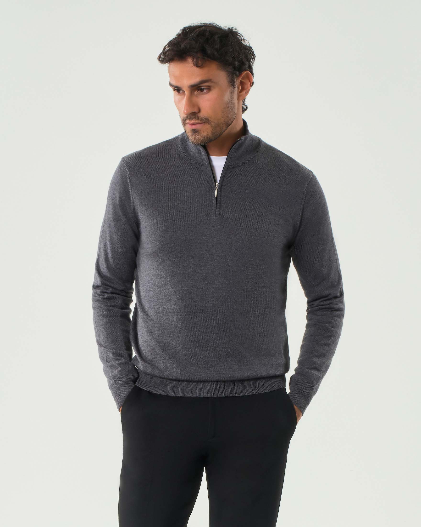 Maglia Rodolfo Pellizzari grigia in pura lana con apertura a mezza zip image
