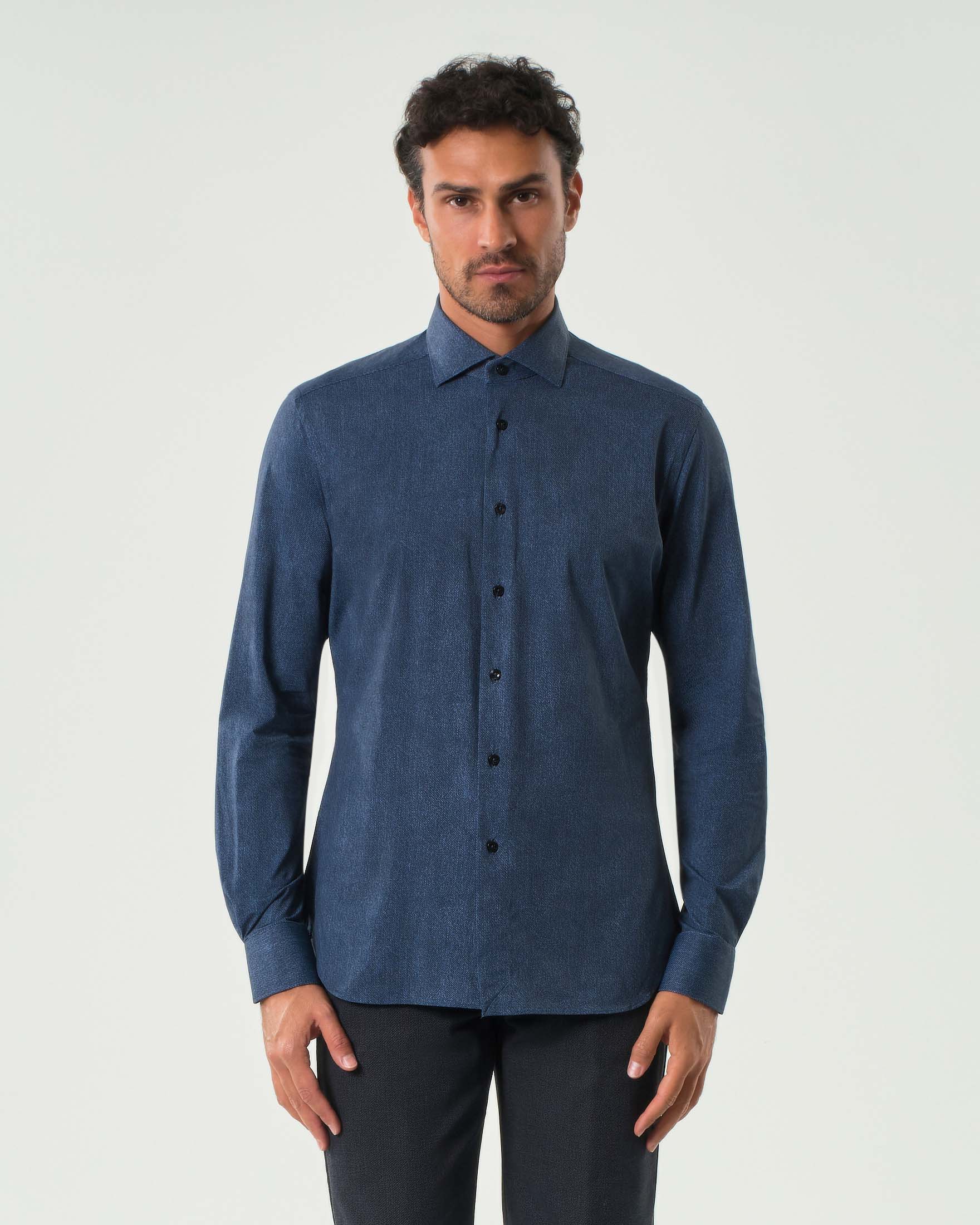 Camicia blu denim in tessuto tecnico active a trama diagonale
