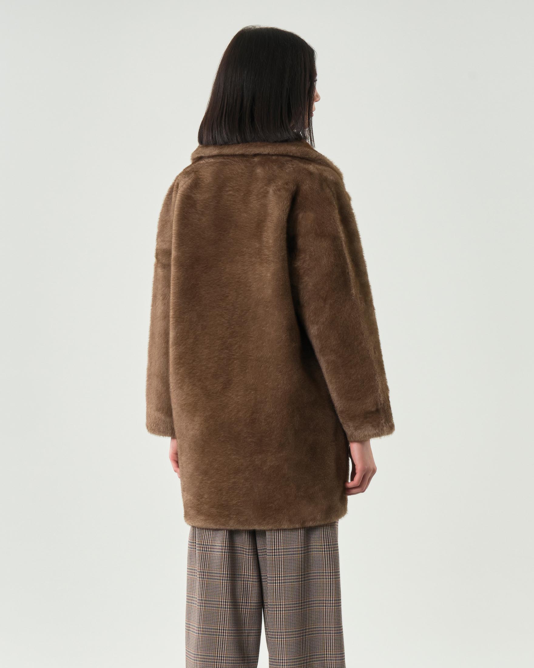 Ecopelliccia marrone Hlo! effetto visone con scollo a rever