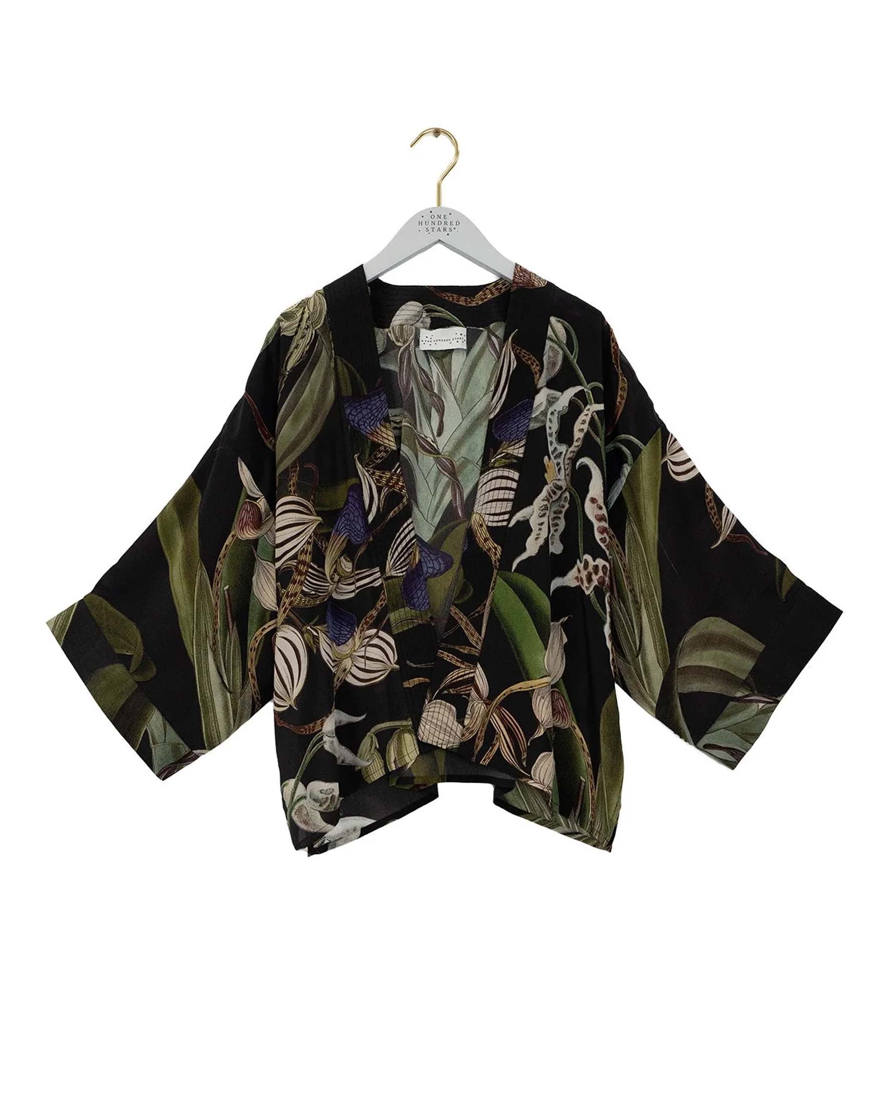 Kimono corto nero in modal e viscosa a fantasia orchidee bianche