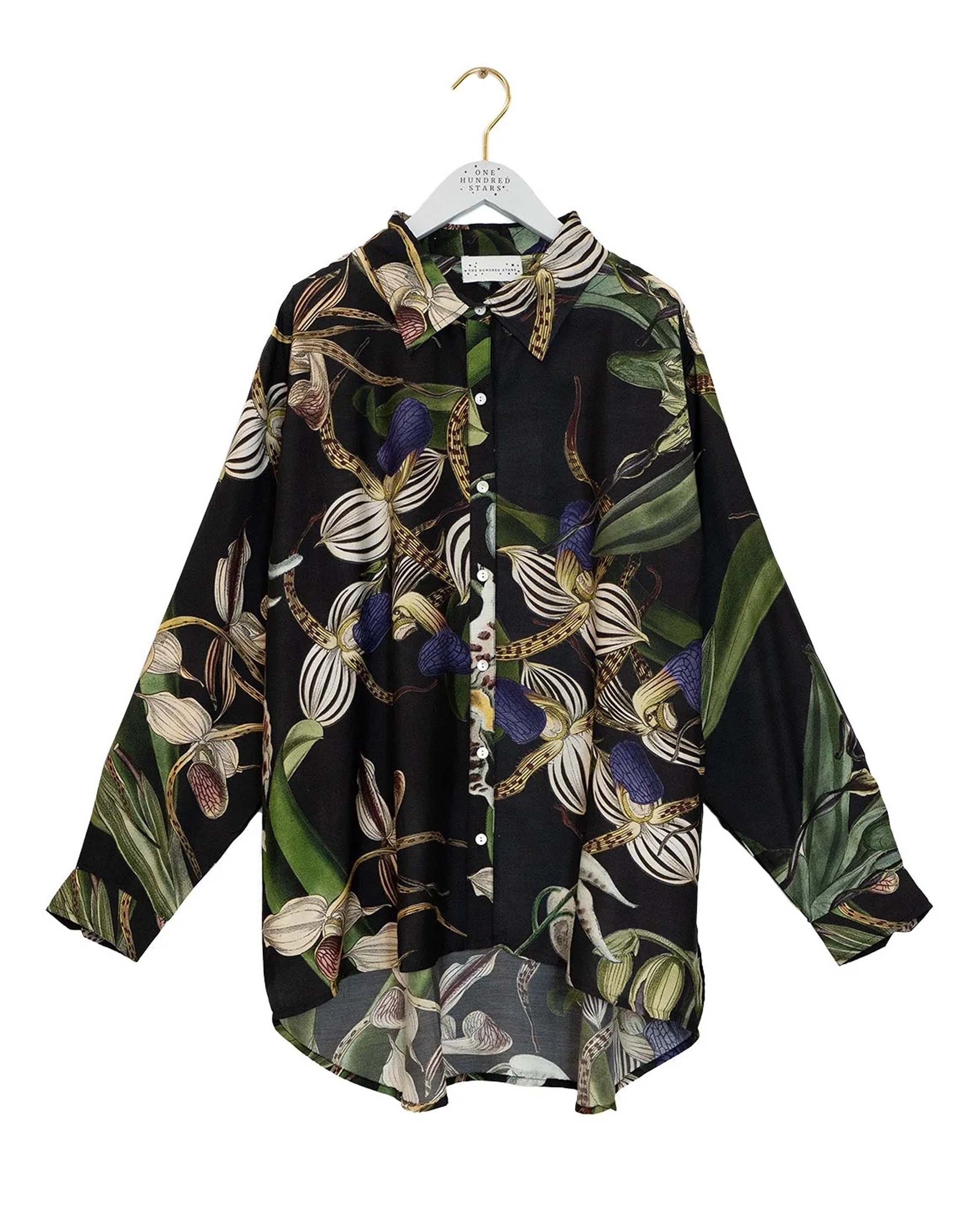Camicia oversize nera in modal a motivo orchidee bianche