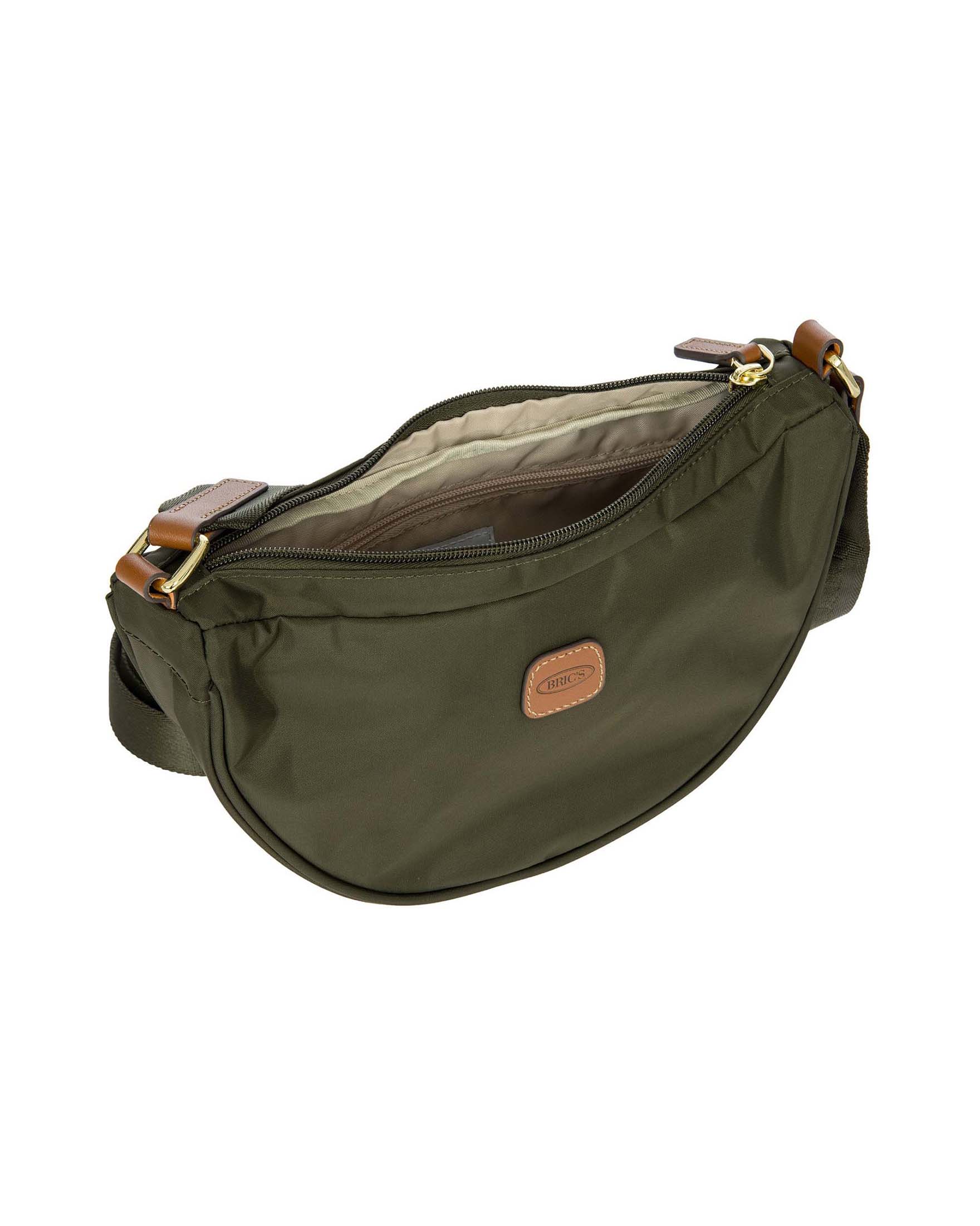 Borsa a mezzaluna verde oliva Bric's misura piccola in nylon con tracolla in tessuto image
