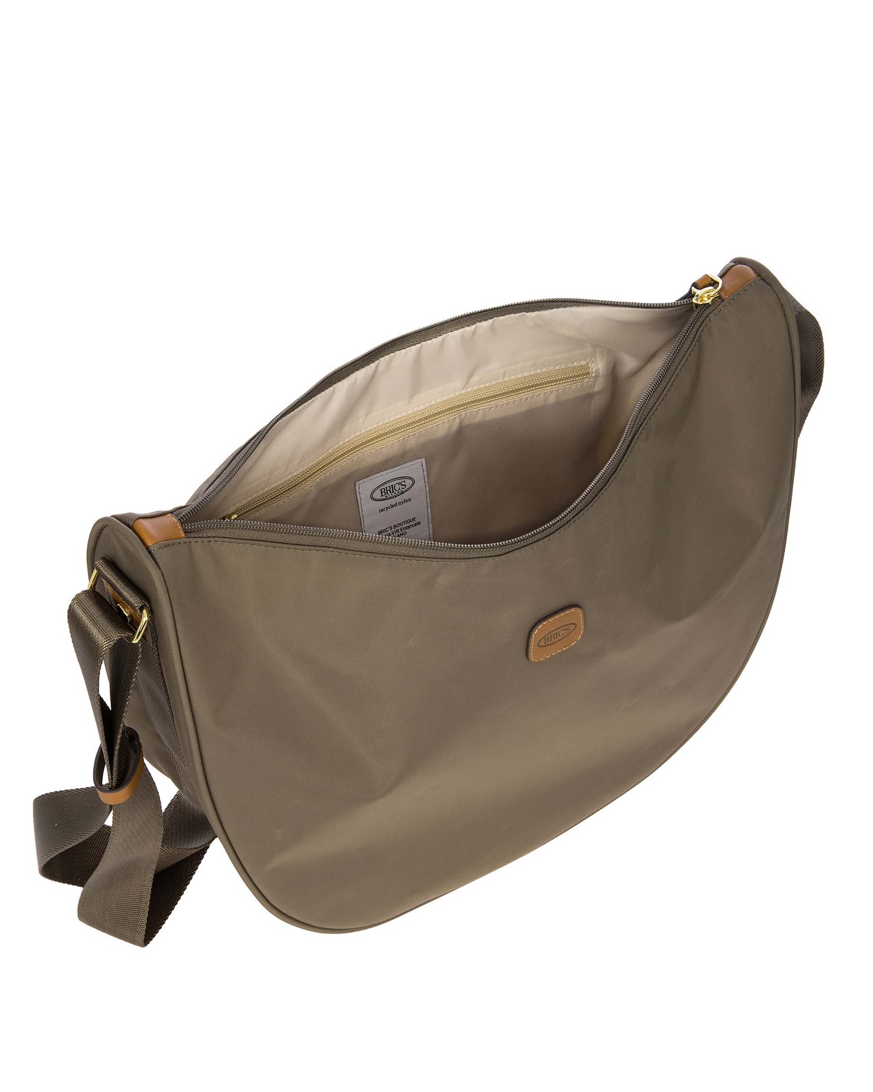 Borsa a mezzaluna color fango misura grande Bric's in nylon con tracolla in tessuto image