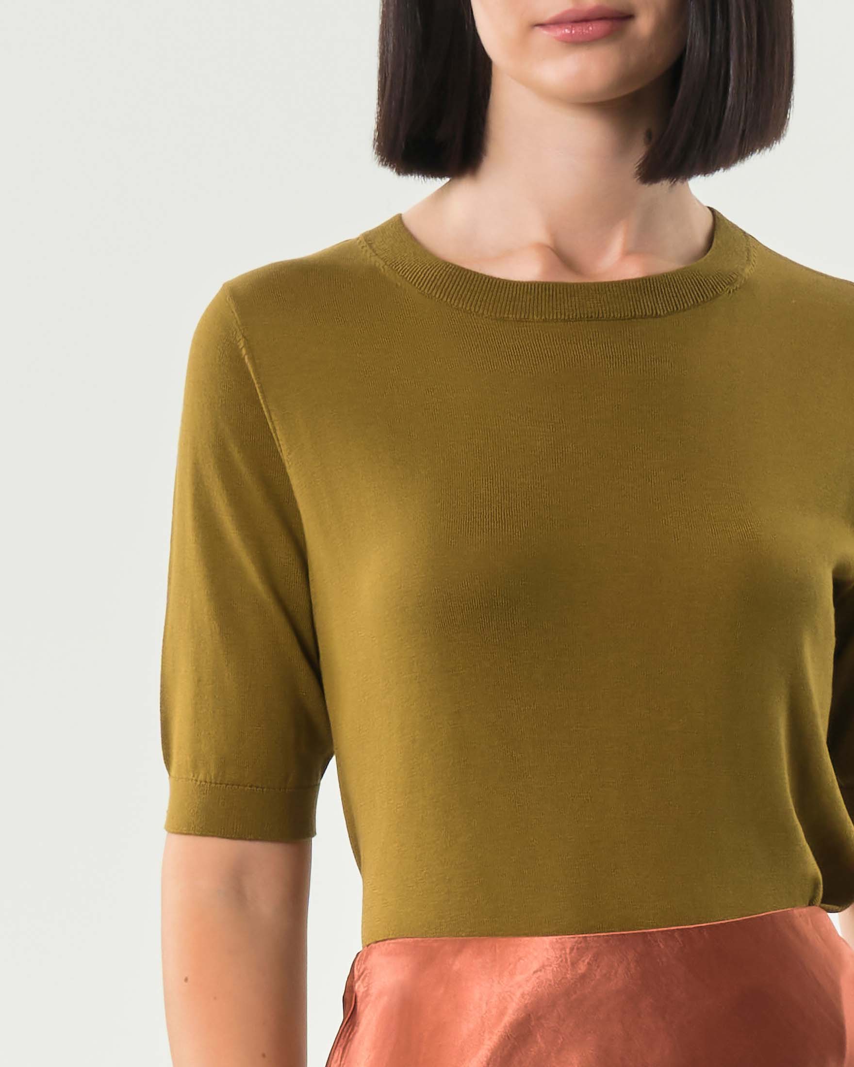 Maglia verde oliva in seta e cotone a lavorazione rasata MM Max Mara con maniche corte image