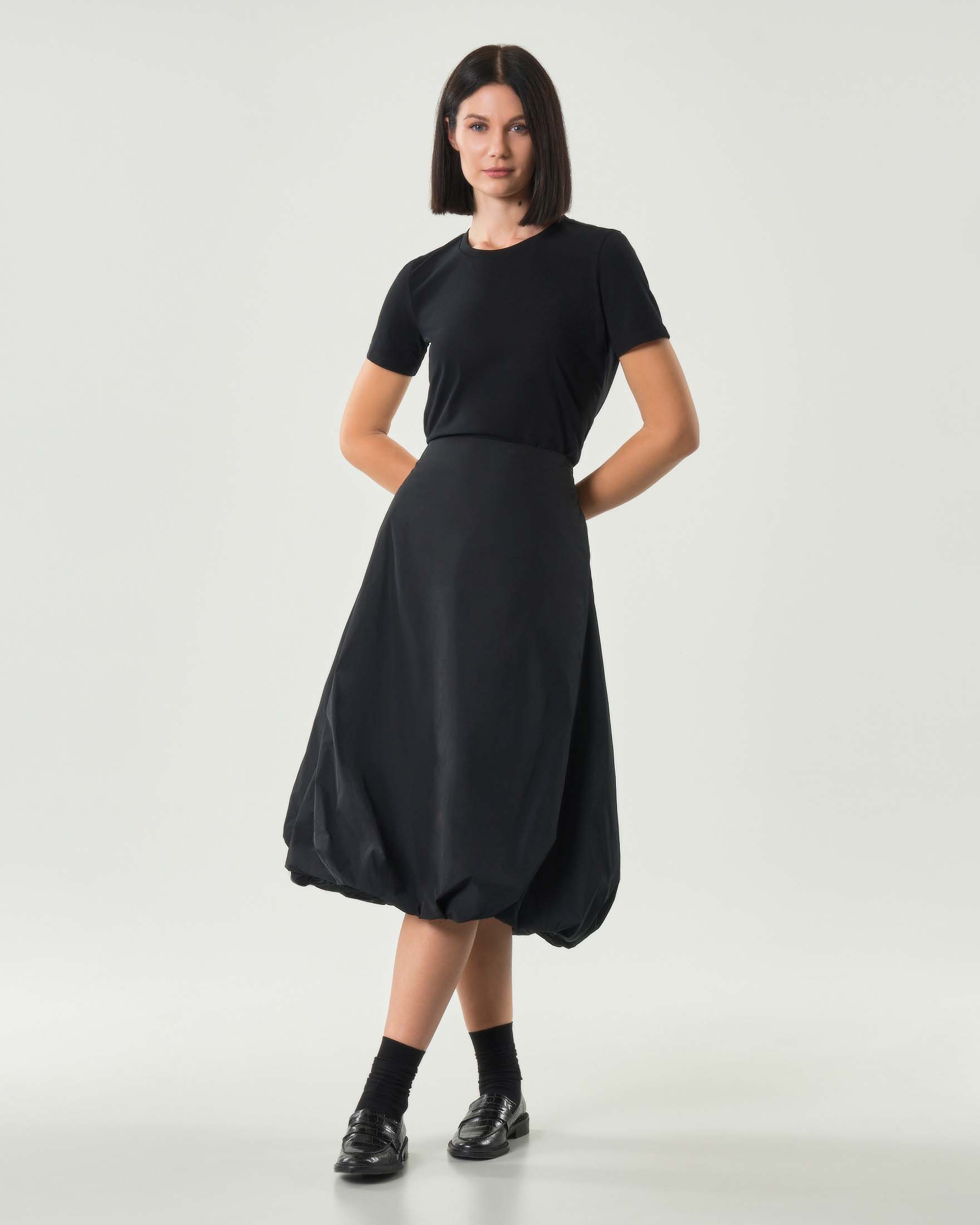 Gonna midi a palloncino nera in taffettà antigoccia MM Max Mara