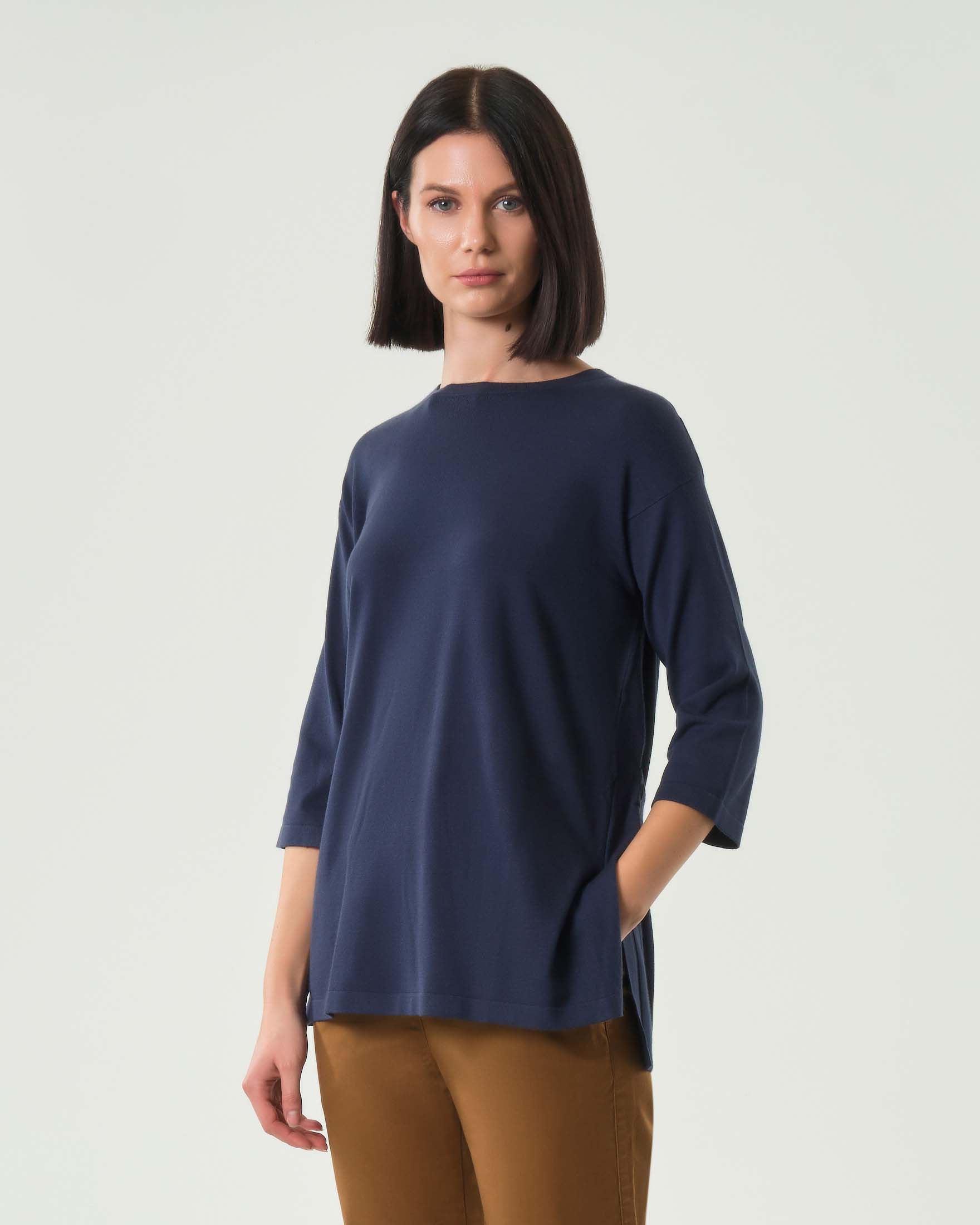 Maglione blu in filato di viscosa stretch MM Max Mara a manica 3/4 con martingala in vita