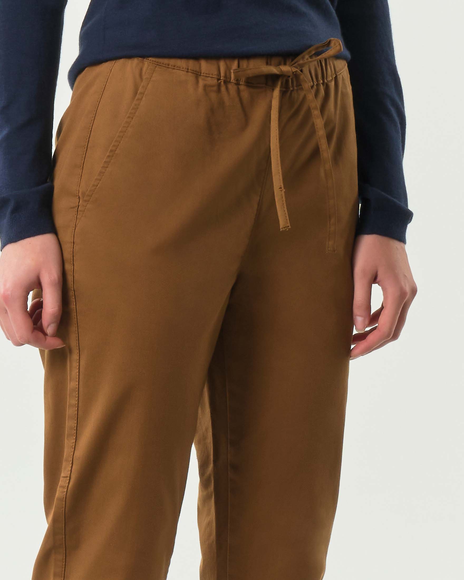 Jogger color cuoio MM Max Mara in drill di cotone stretch con coulisse in vita image