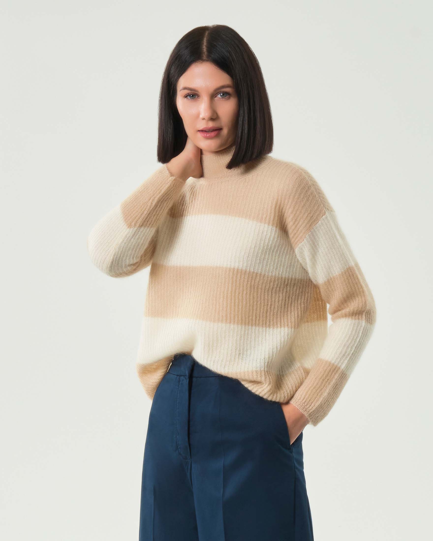 Maglia a collo alto a righe beige e color panna MM Max Mara in misto mohair a coste