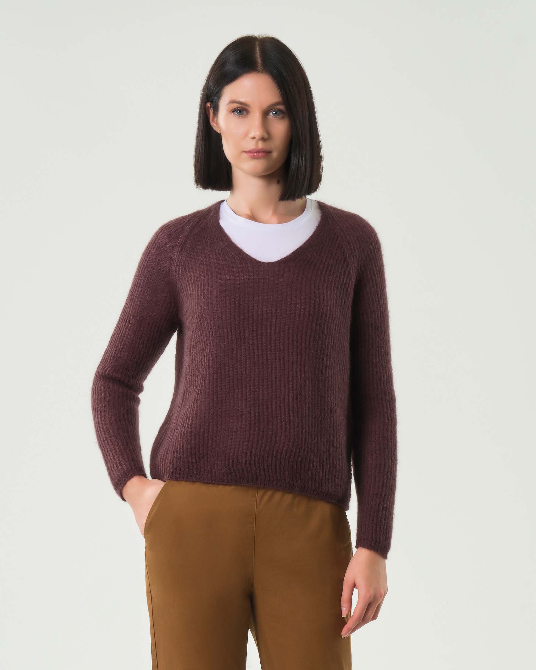 Maglia bordeaux in misto mohair MM a coste con scollo a V