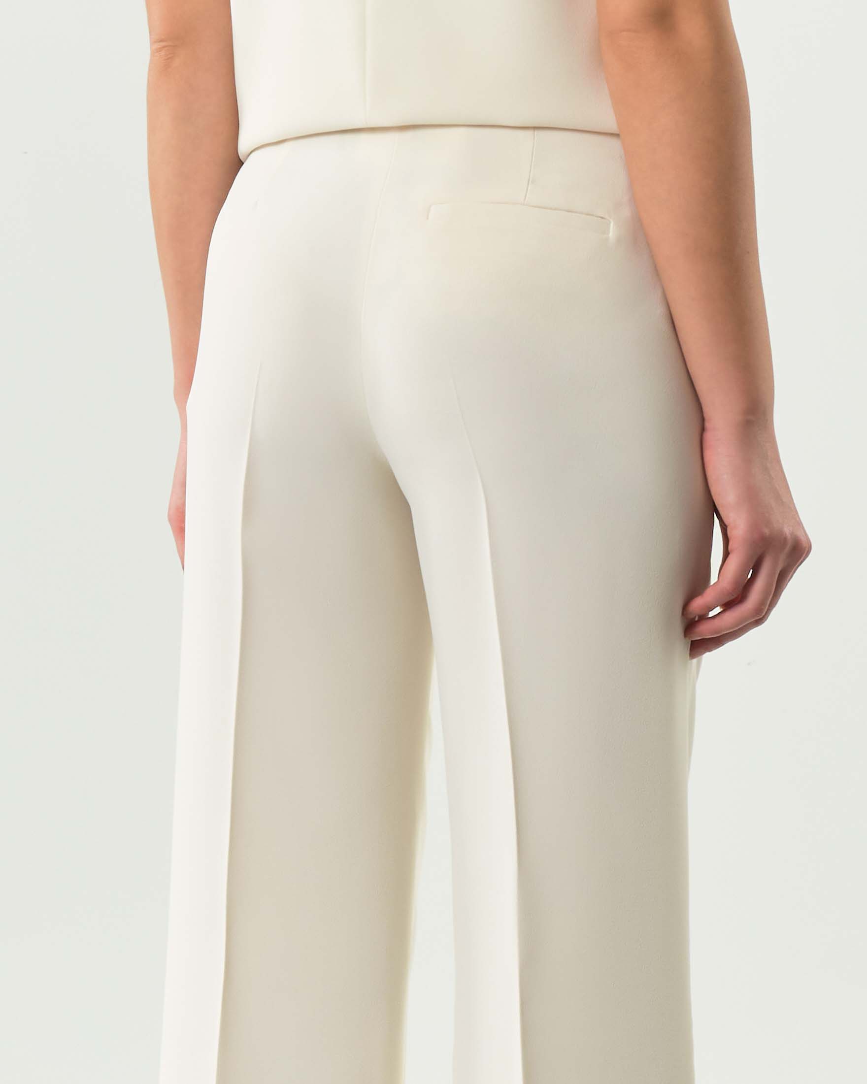 Cardigan bianco Marella in misto alpaca stretch dal fit boxy e giromanica sceso