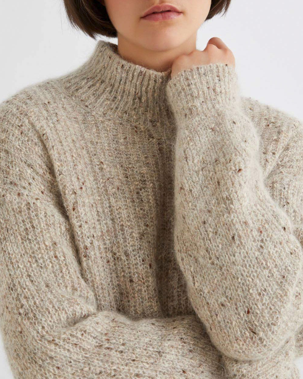 Maglia color sabbia melange Marella in alpaca e mohair a coste con colletto a cratere image