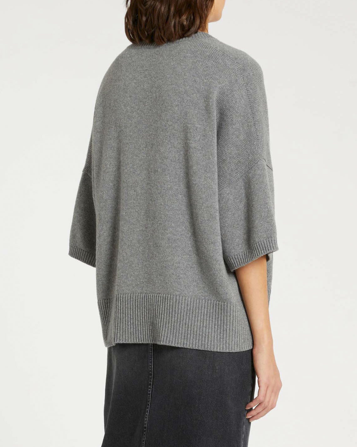 Maglia grigia over Marella maniche al gomito in misto lana e cashmere con scollo a V image