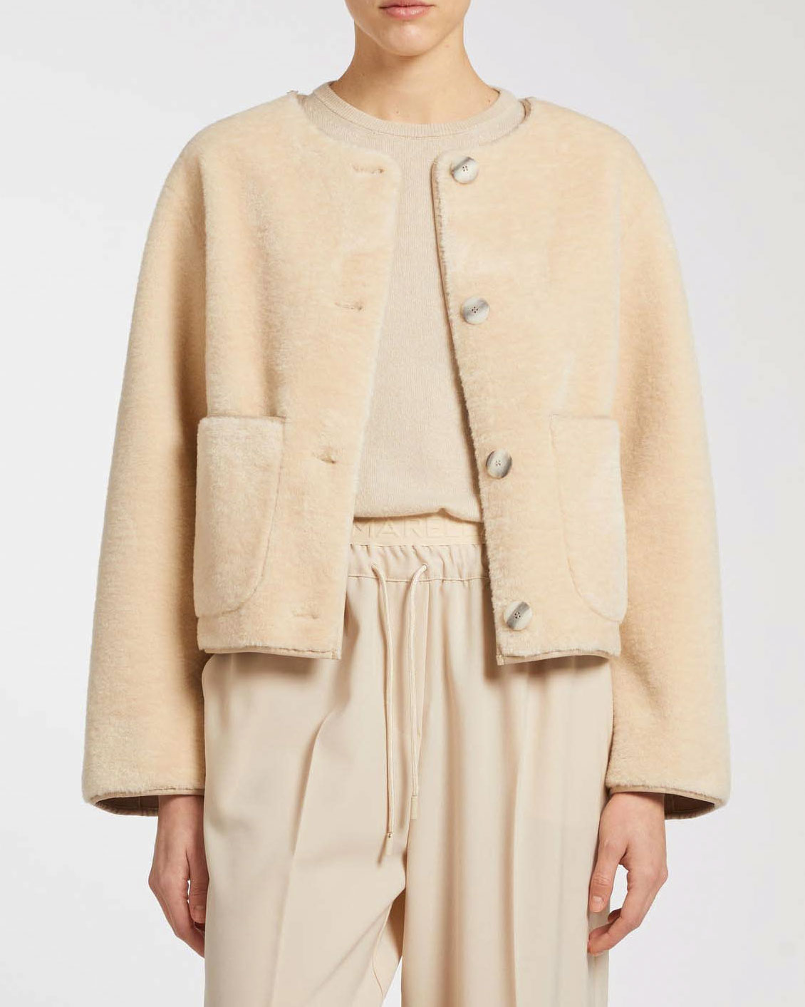 Giacca corta avorio Marella MONOCHROME in tessuto effetto furry con sciarpa abbinata image