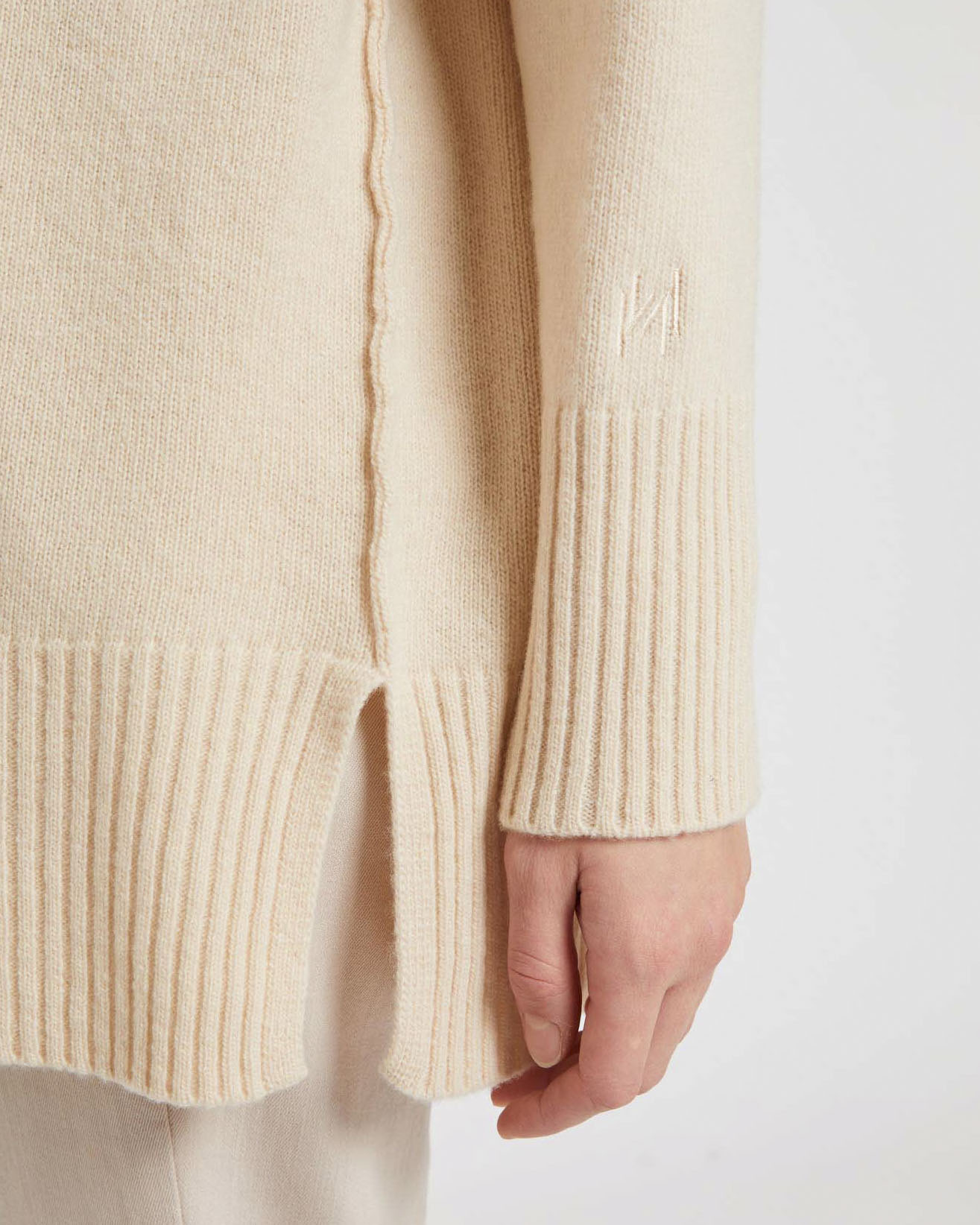 Maglia a collo alto color panna Marella MONOCHROME in pura lana cardata image