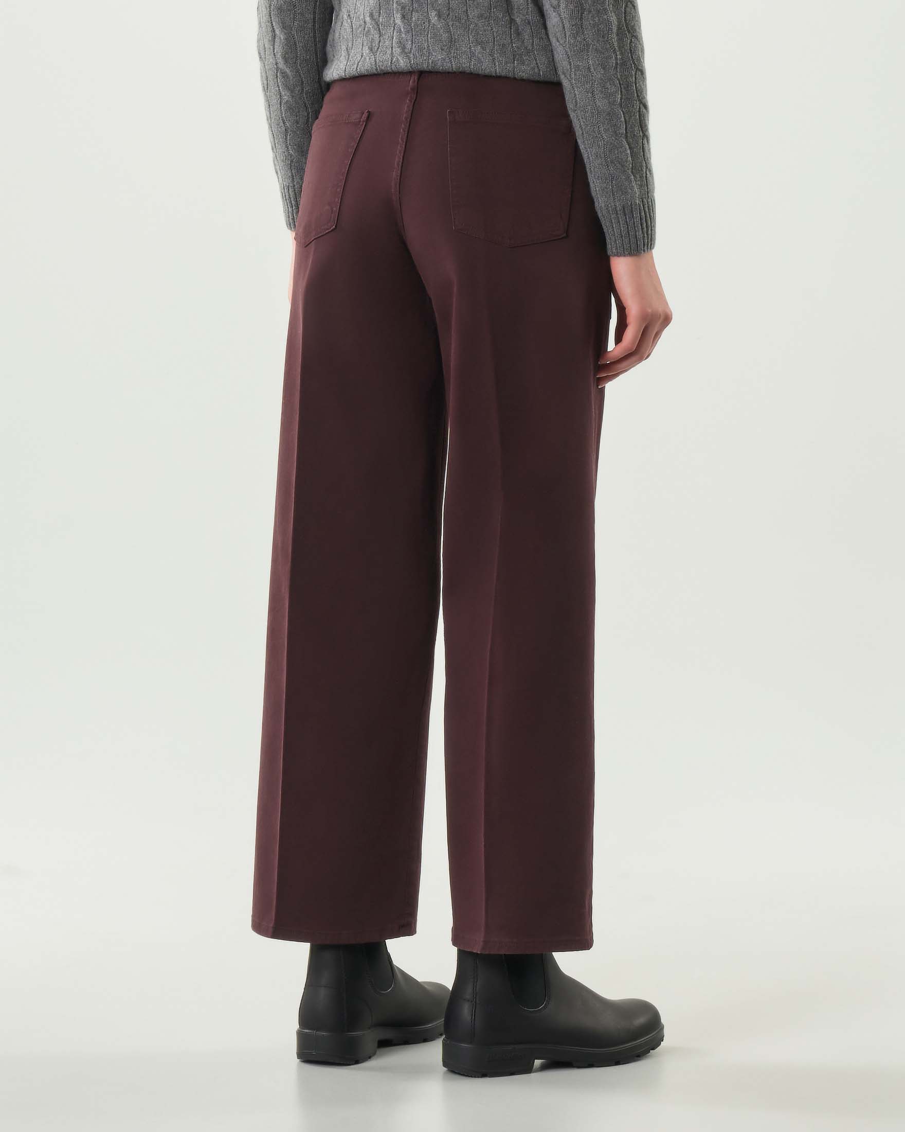 Pantaloni color mosto Bonheur in cotone stretch dalla linea straight con ampie tasche frontali