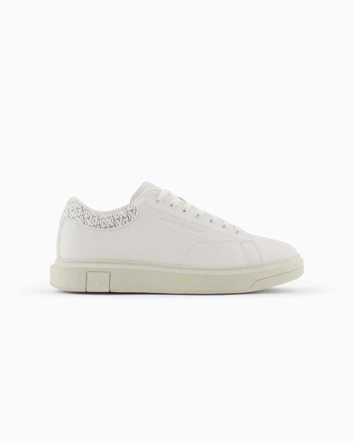 Sneakers Armani Exchange panna in similpelle con stampa logo monogramma