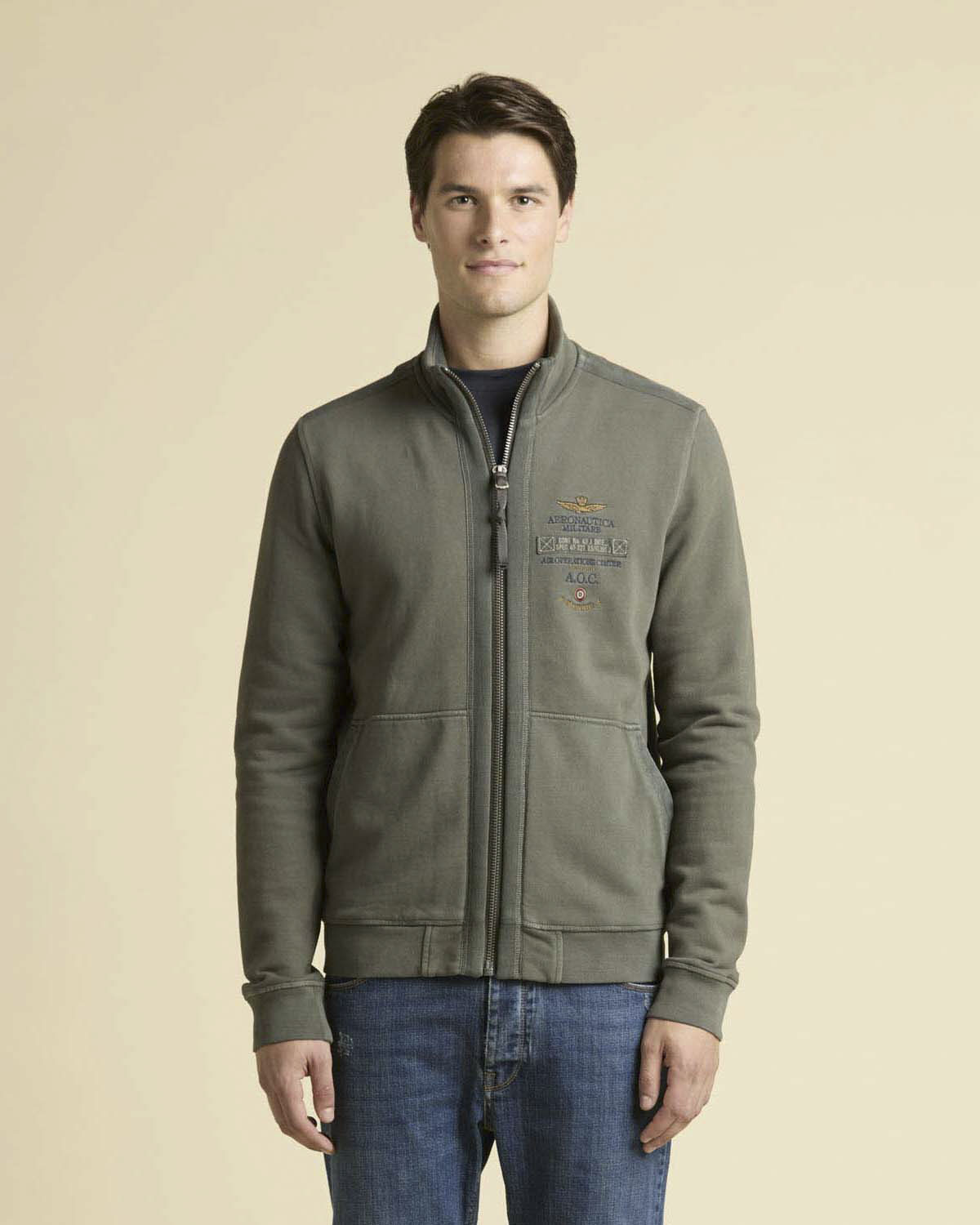 Felpa verde militare in cotone con chiusura zip e ricami logo