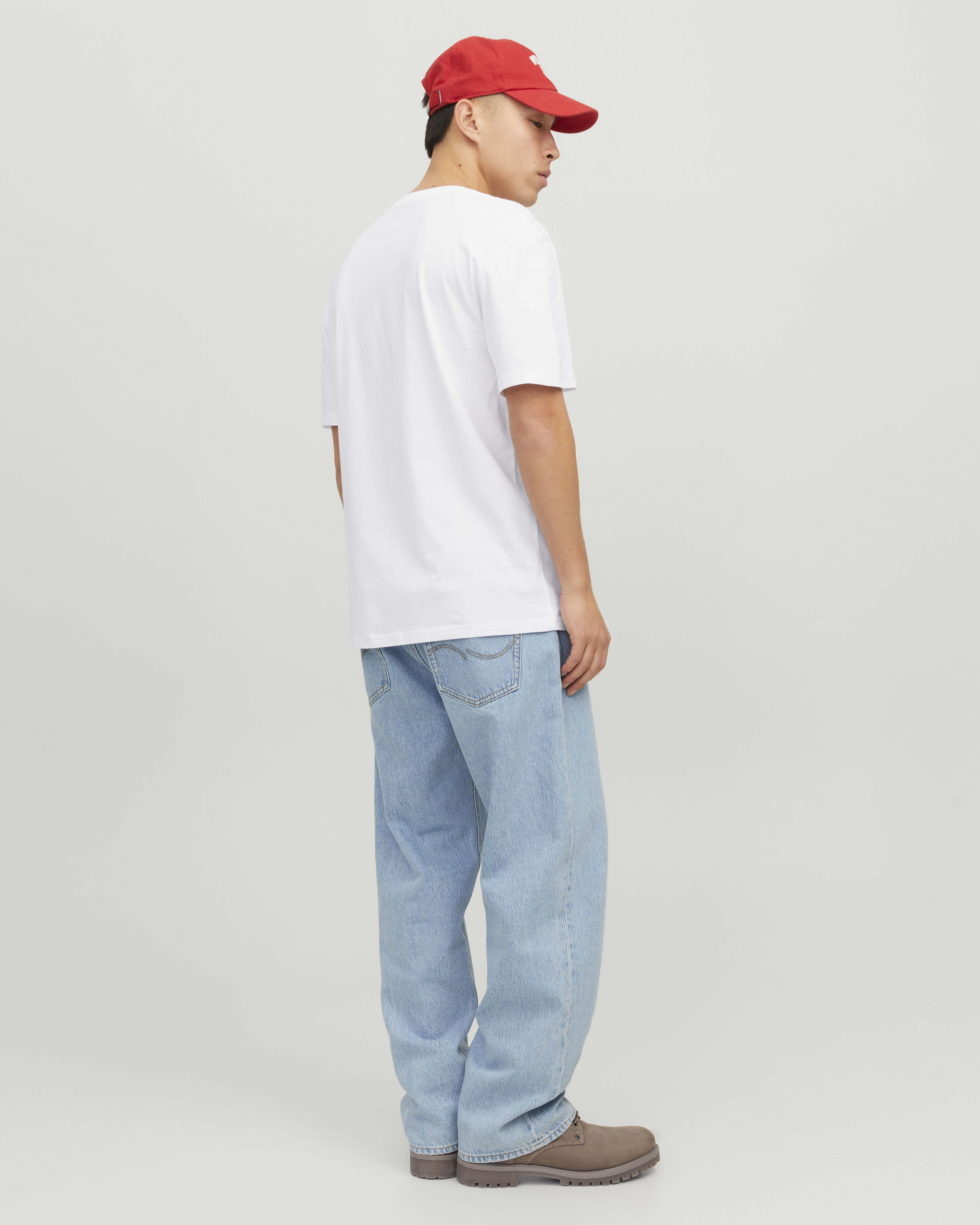 T-shirt mezza manica Jack & Jones bianca in cotone con logo ricamato sul petto