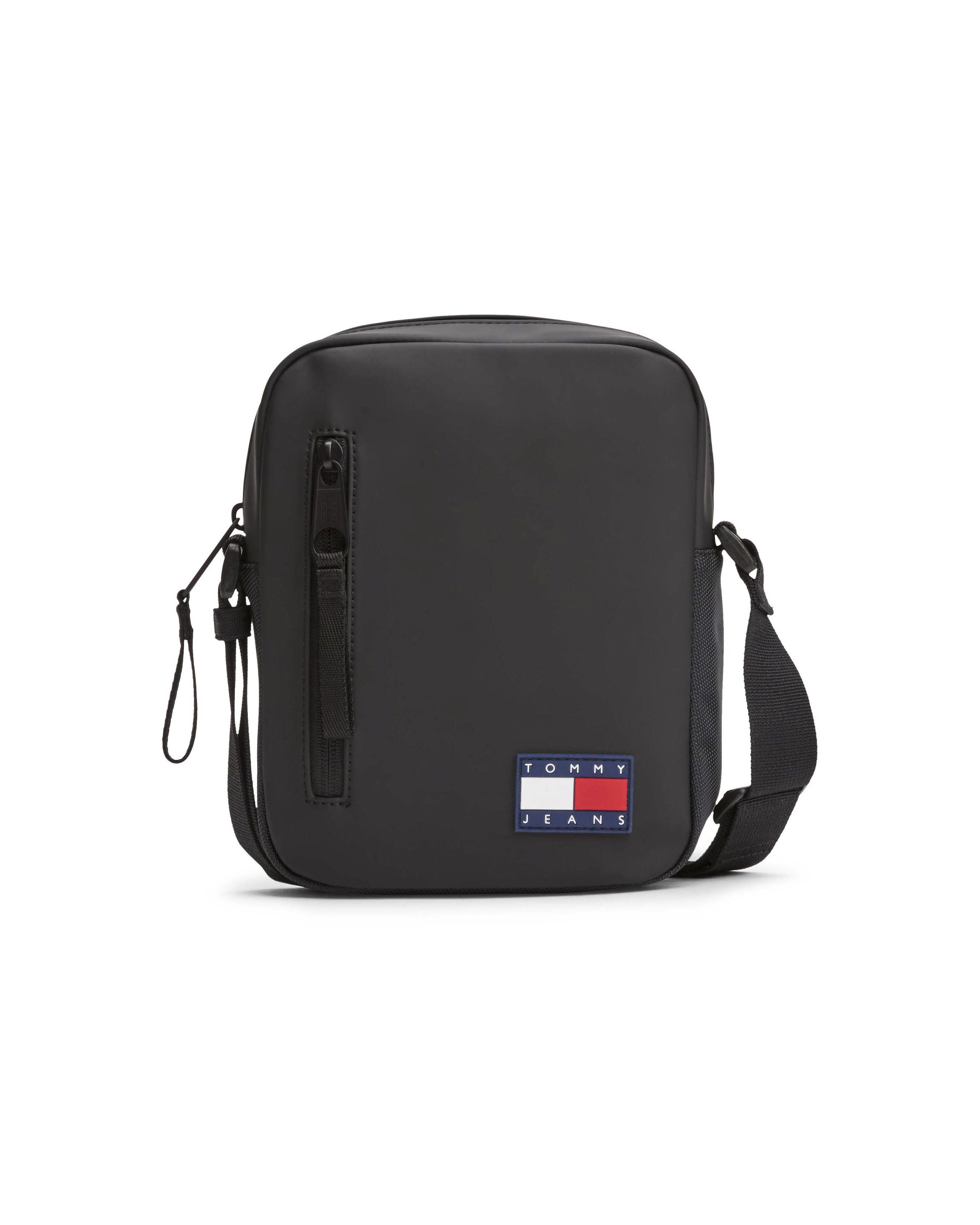 Borsa reporter Tommy Jeans nera in similpelle con logo flag gommato
