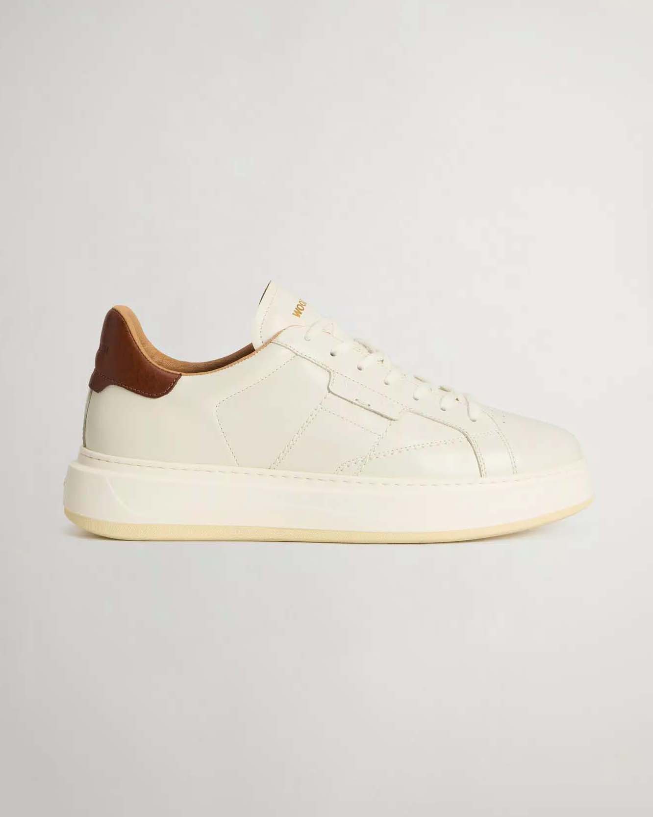 Sneakers Woolrich Arrow panna in pelle con inserto sul tallone marrone