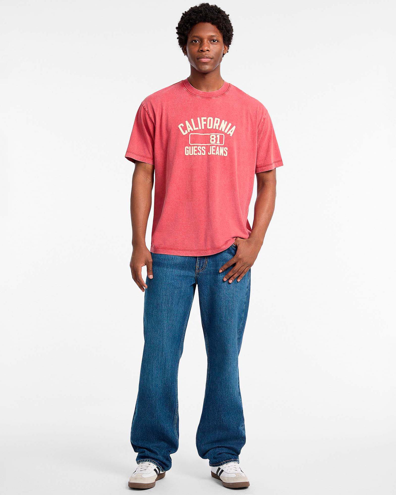 T-shirt mezza manica regular-fit Guess Jeans rossa in puro cotone con logo e scritta California