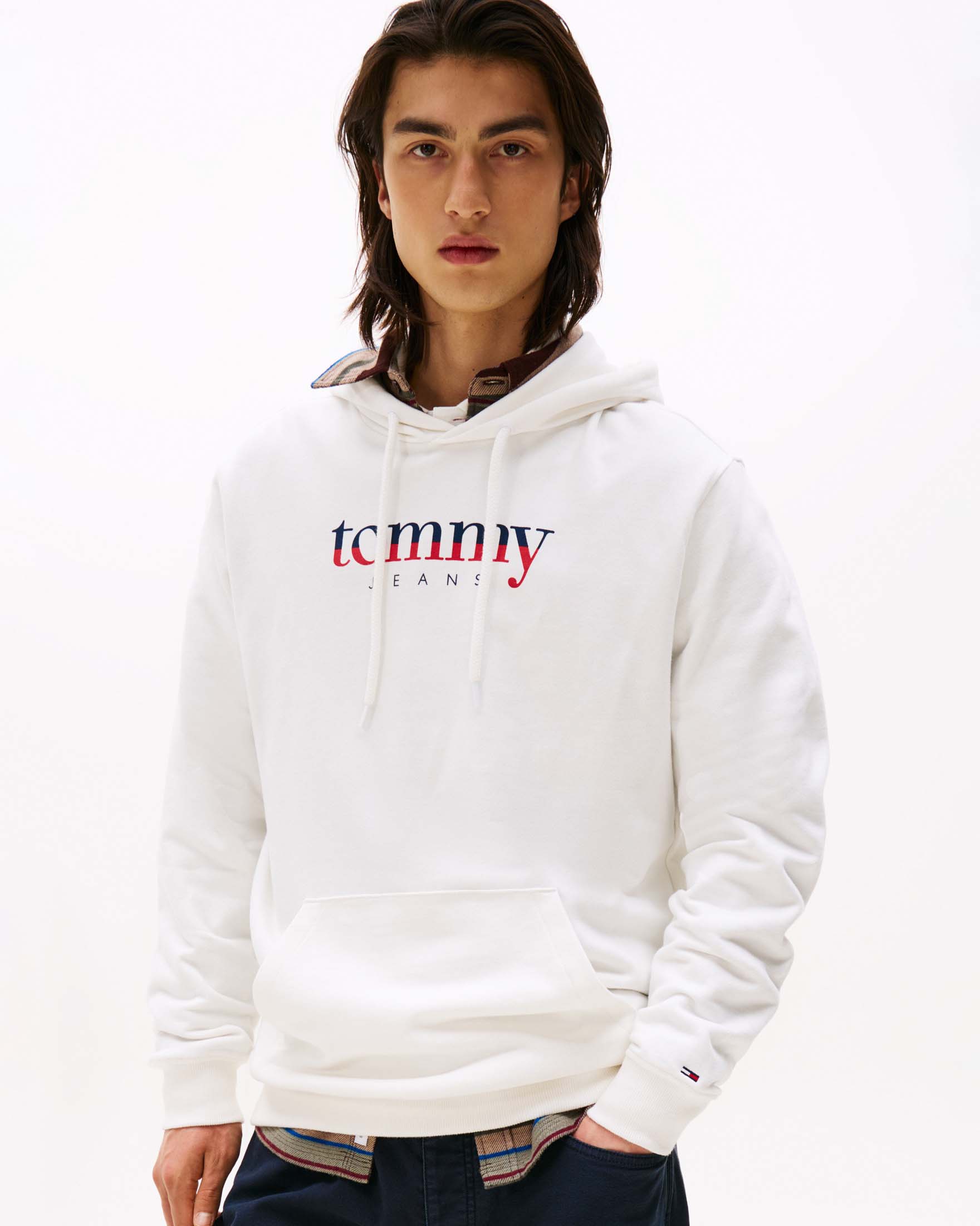 Felpa Tommy Jeans bianca con cappuccio e scritta logo stampata