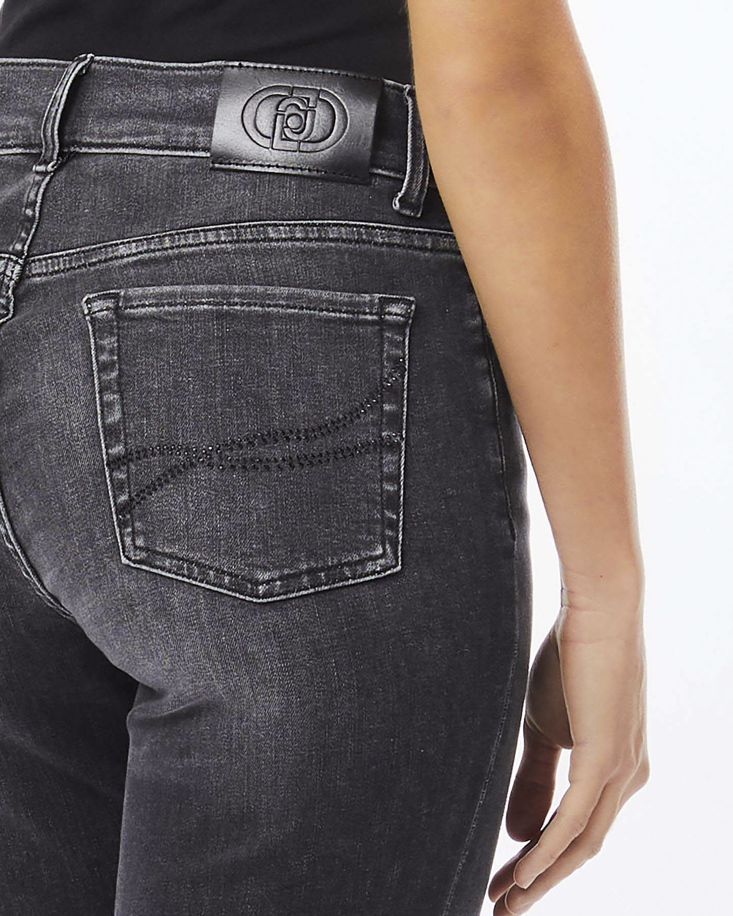 Jeans slim Liu Jo nero dark wash in misto cotone con logo applicato sul retro image