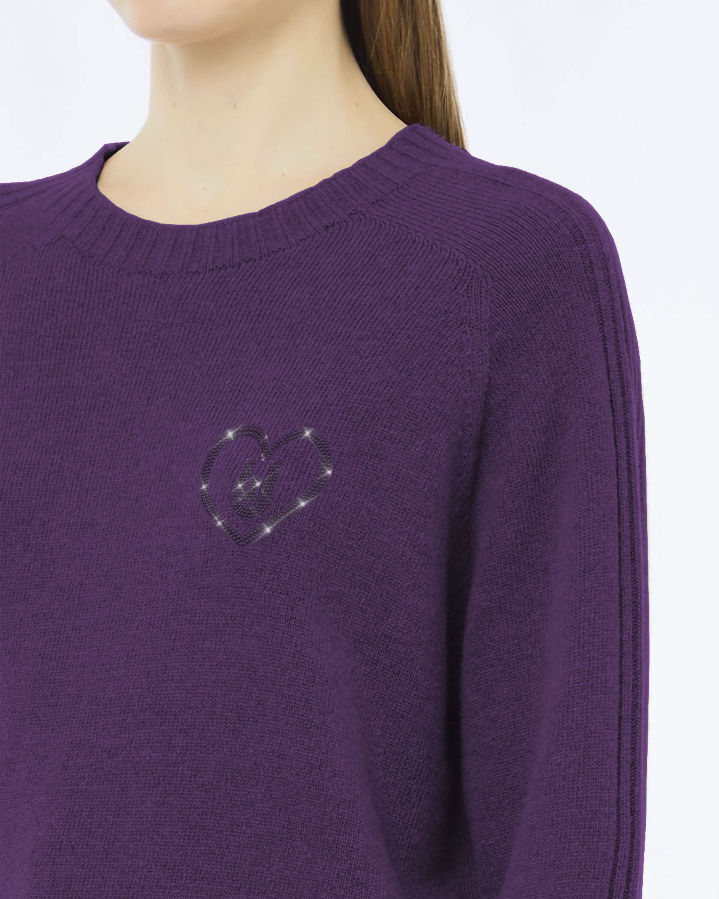 Maglione girocollo Liu Jo viola in misto viscosa con ricamo cuore sul petto image