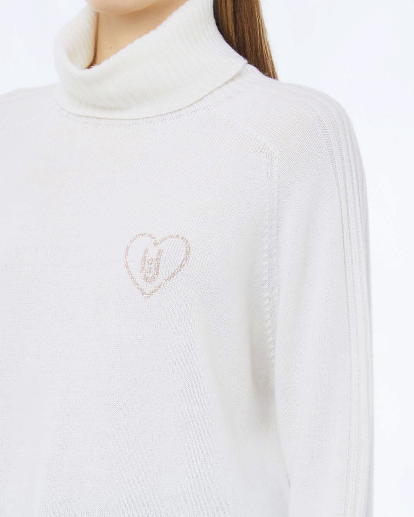 Dolcevita Liu Jo panna in misto viscosa con logo ricamato a cuore sul petto image