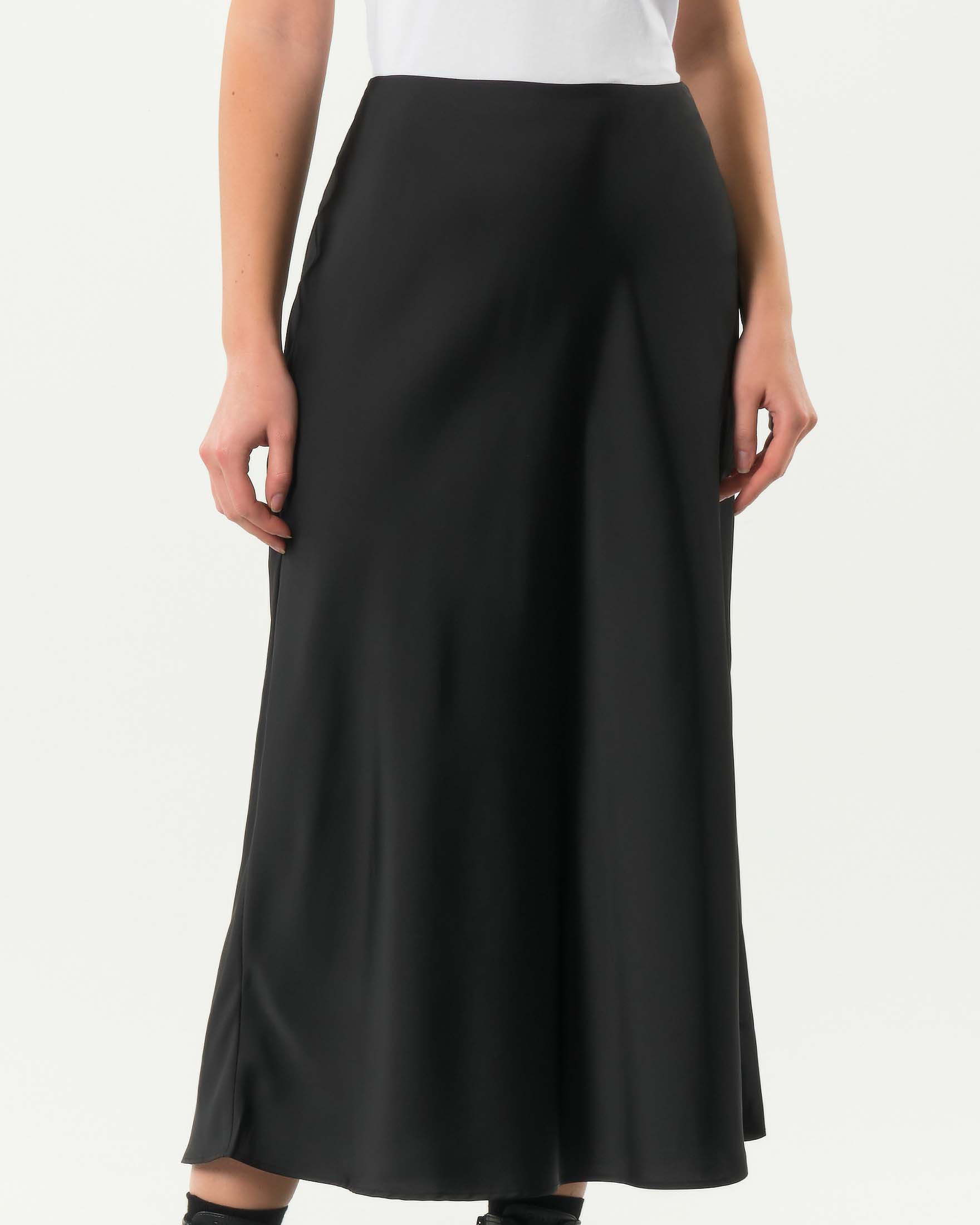 Gonna longuette nera Armani Exchange in satin image