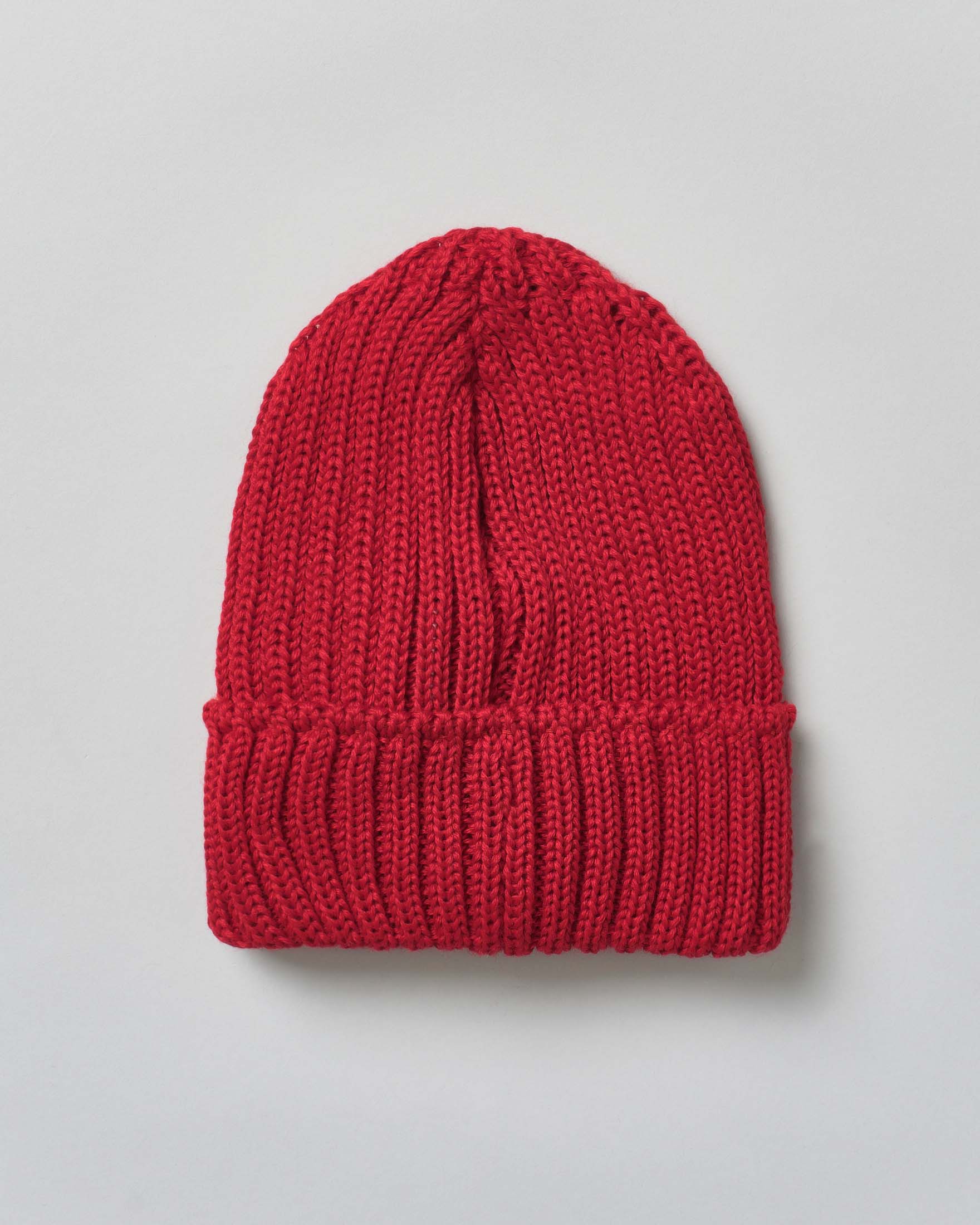 Berretto loose-fit Colmar Originals rosso a coste inglesi con logo bollo applicato image