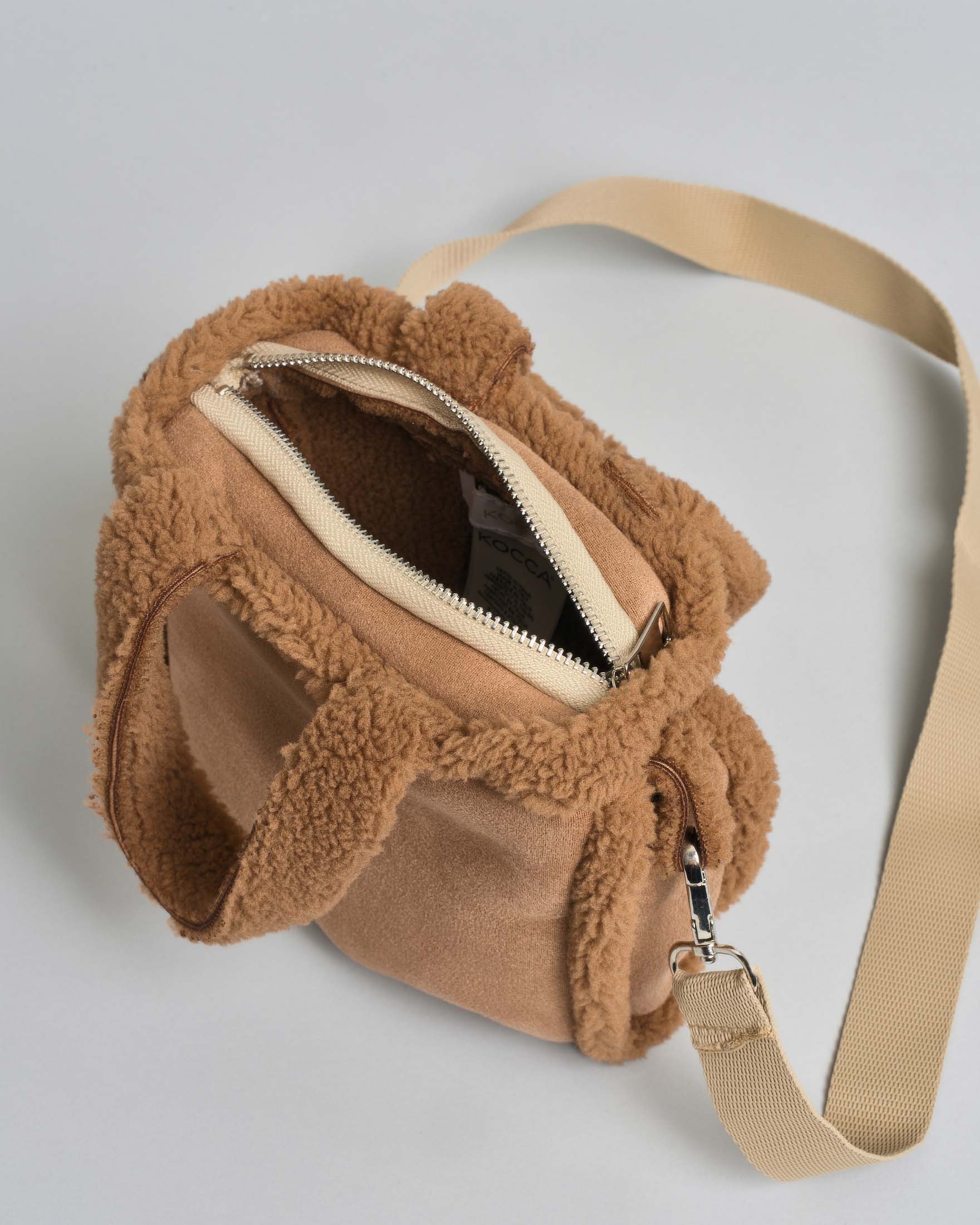 Borsa tote Kocca color cammellocon dettagli teddy image