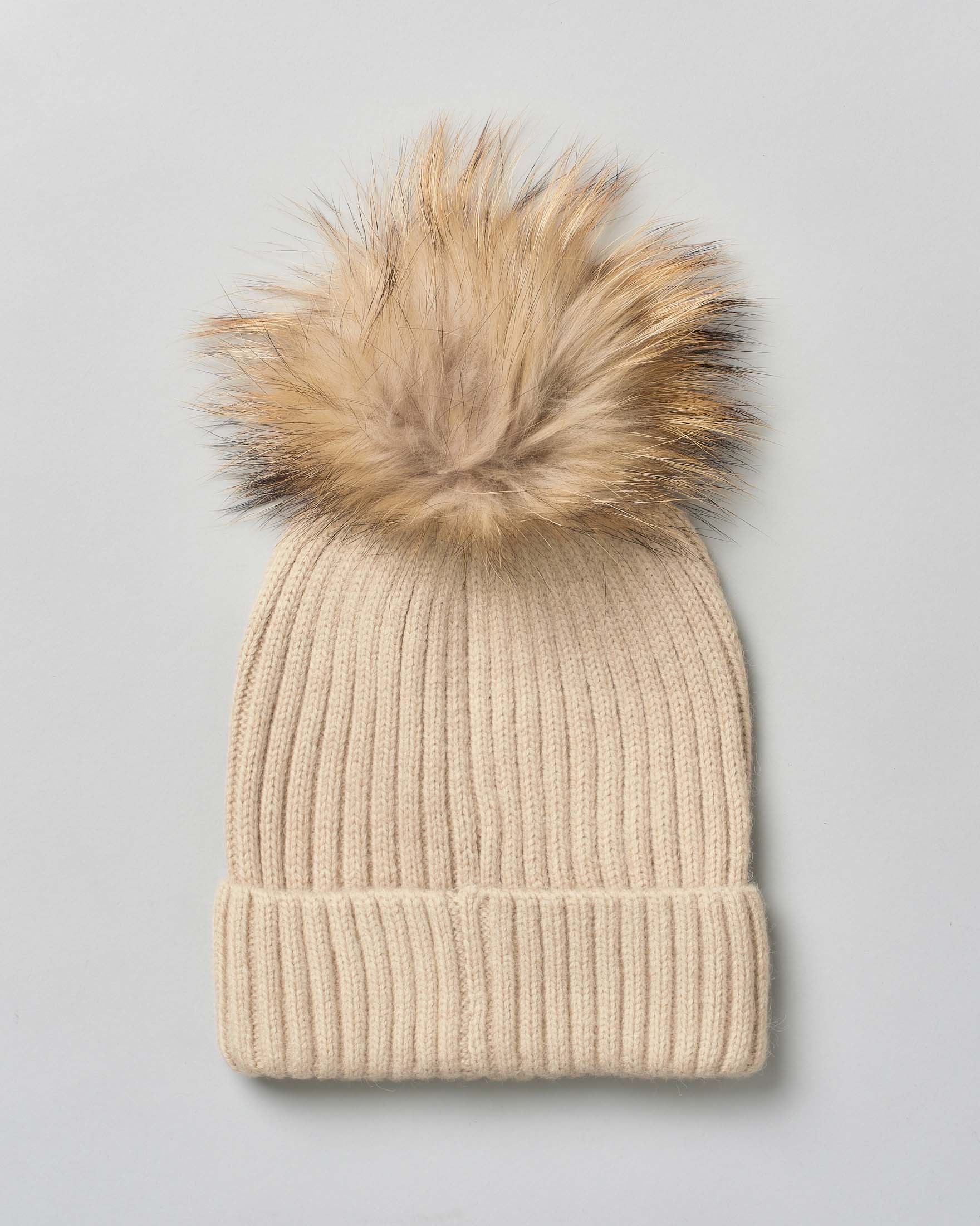 Berretto Manila Grace beige a coste con pompon in pelliccia image