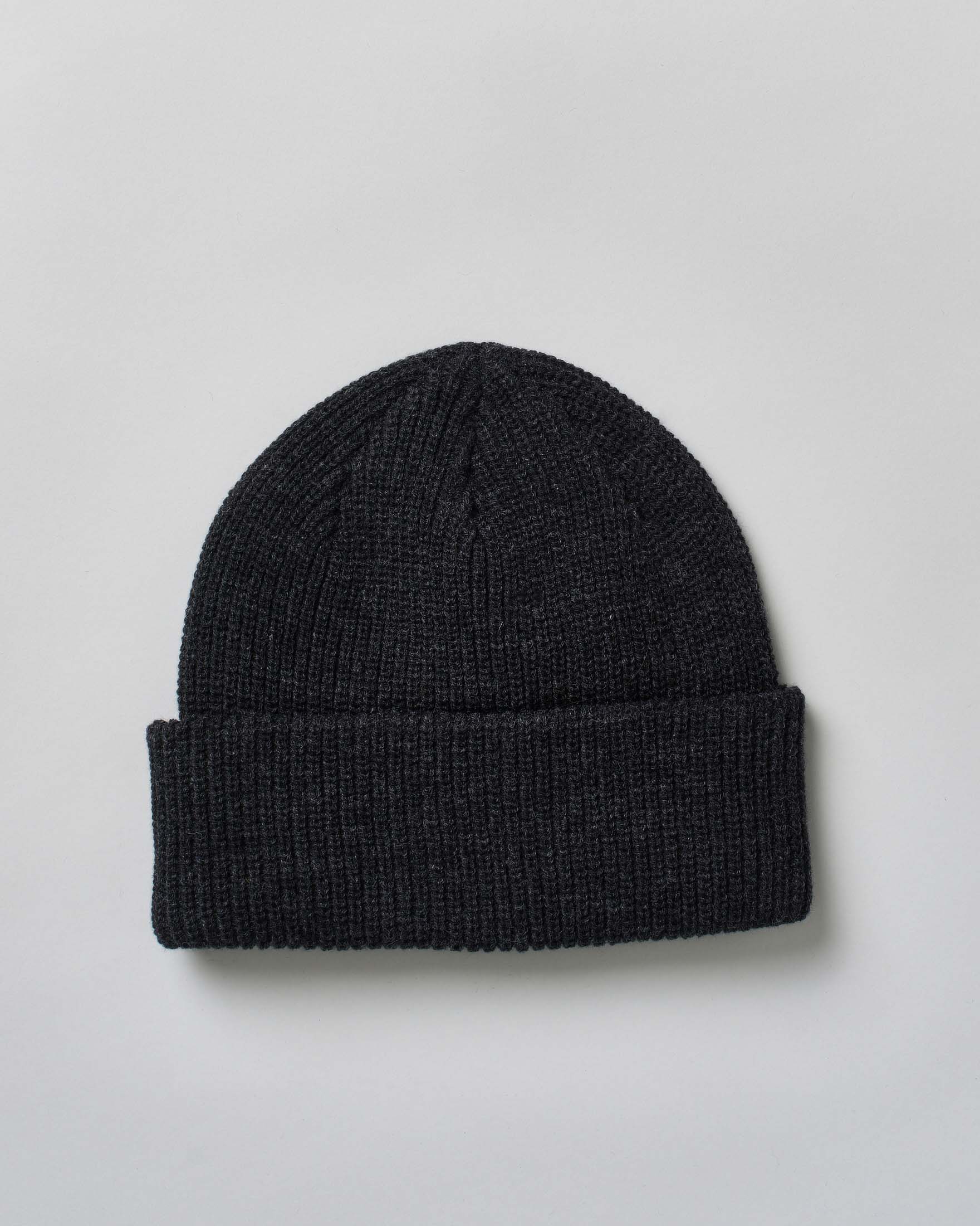 Berretto Goorin Bros nero in maglia a costine con patch scorpione image