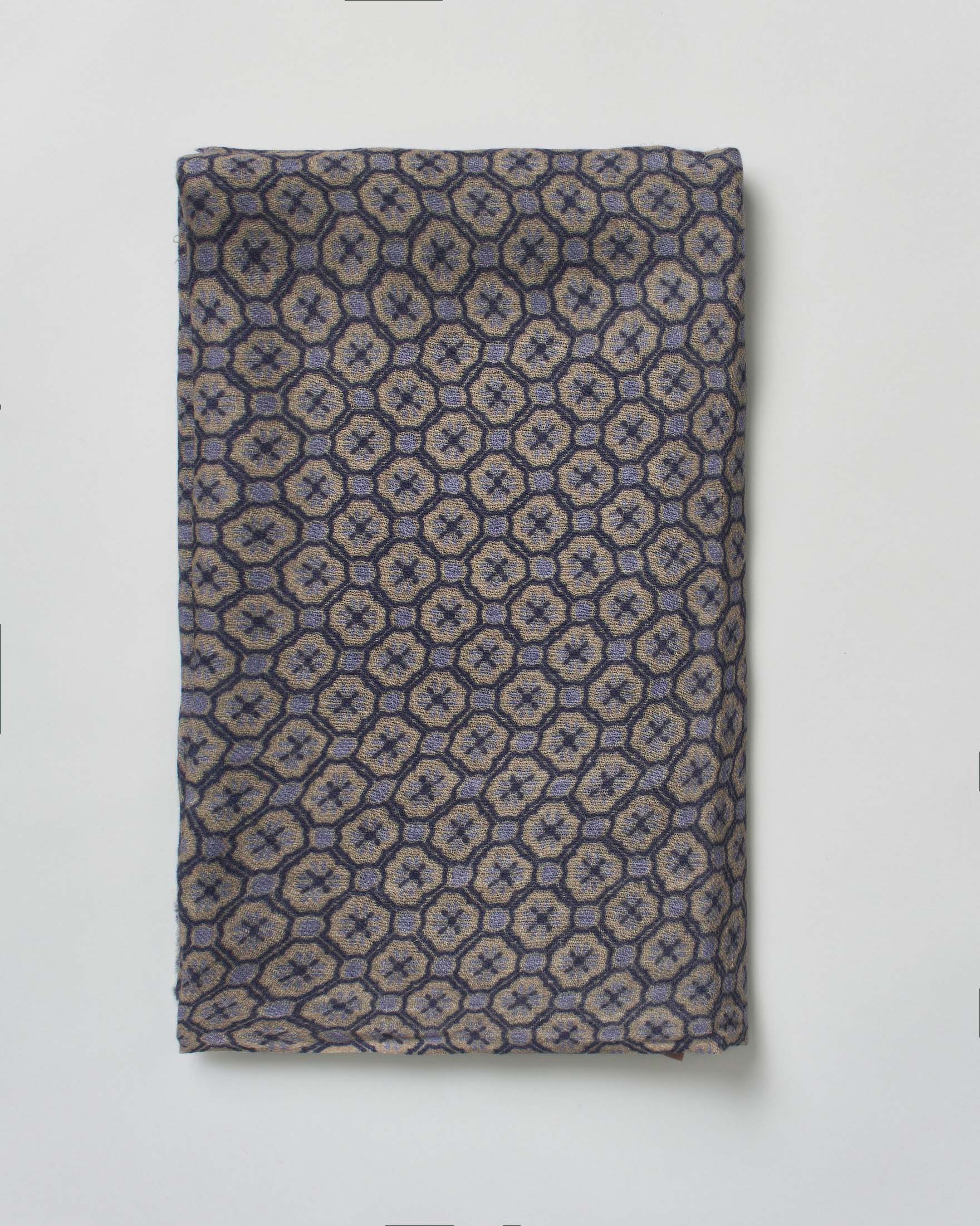 Sciarpa Raja in lana a fantasia geometrica grigia e noce