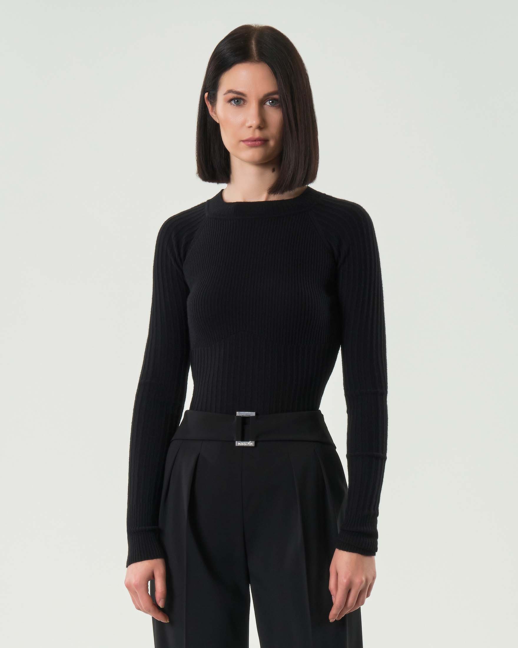 Maglia nera Patrizia Pepe linea ESSENTIAL coste irregolari in misto viscosa