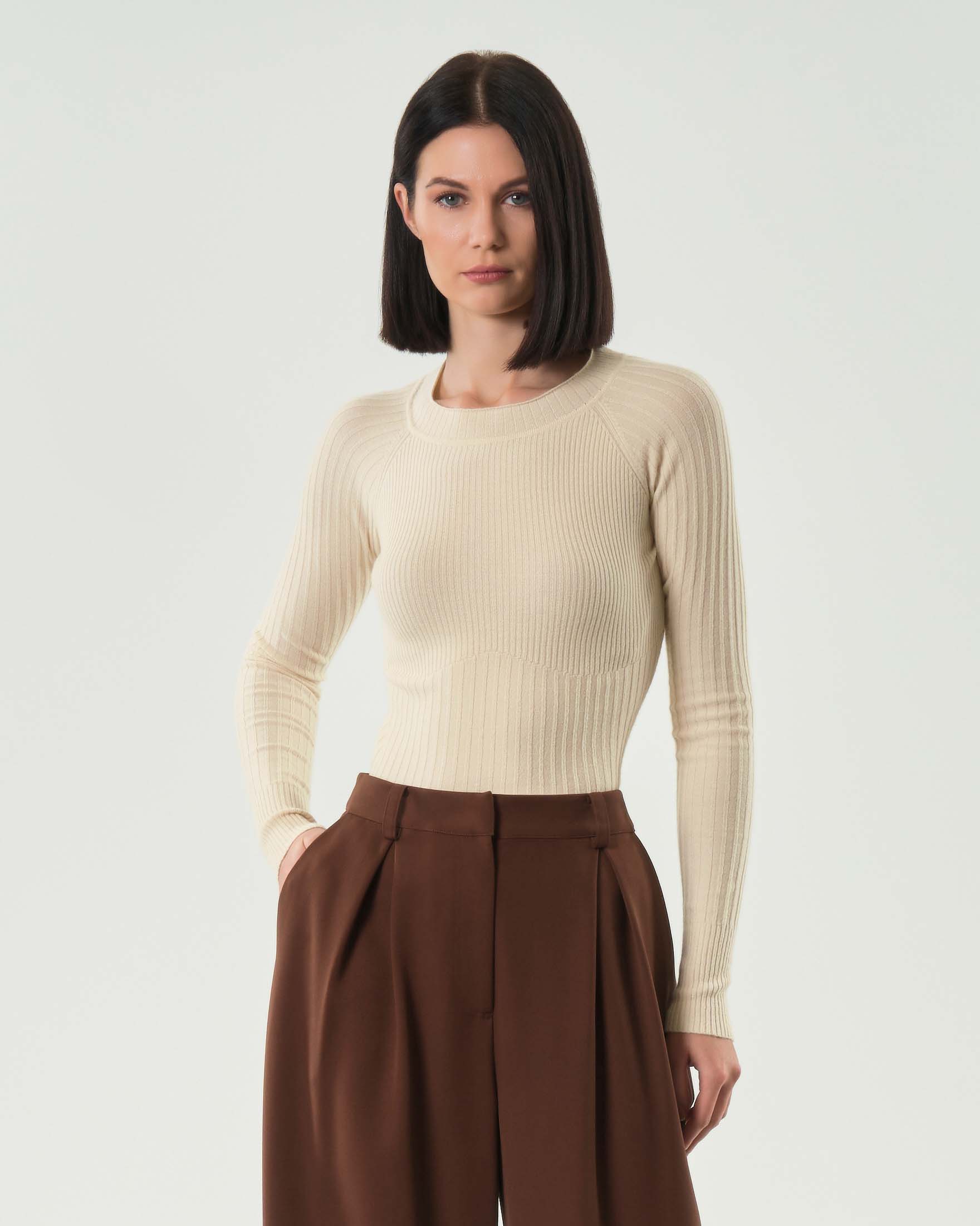 Maglia burro Patrizia Pepe linea ESSENTIAL coste irregolari in misto viscosa