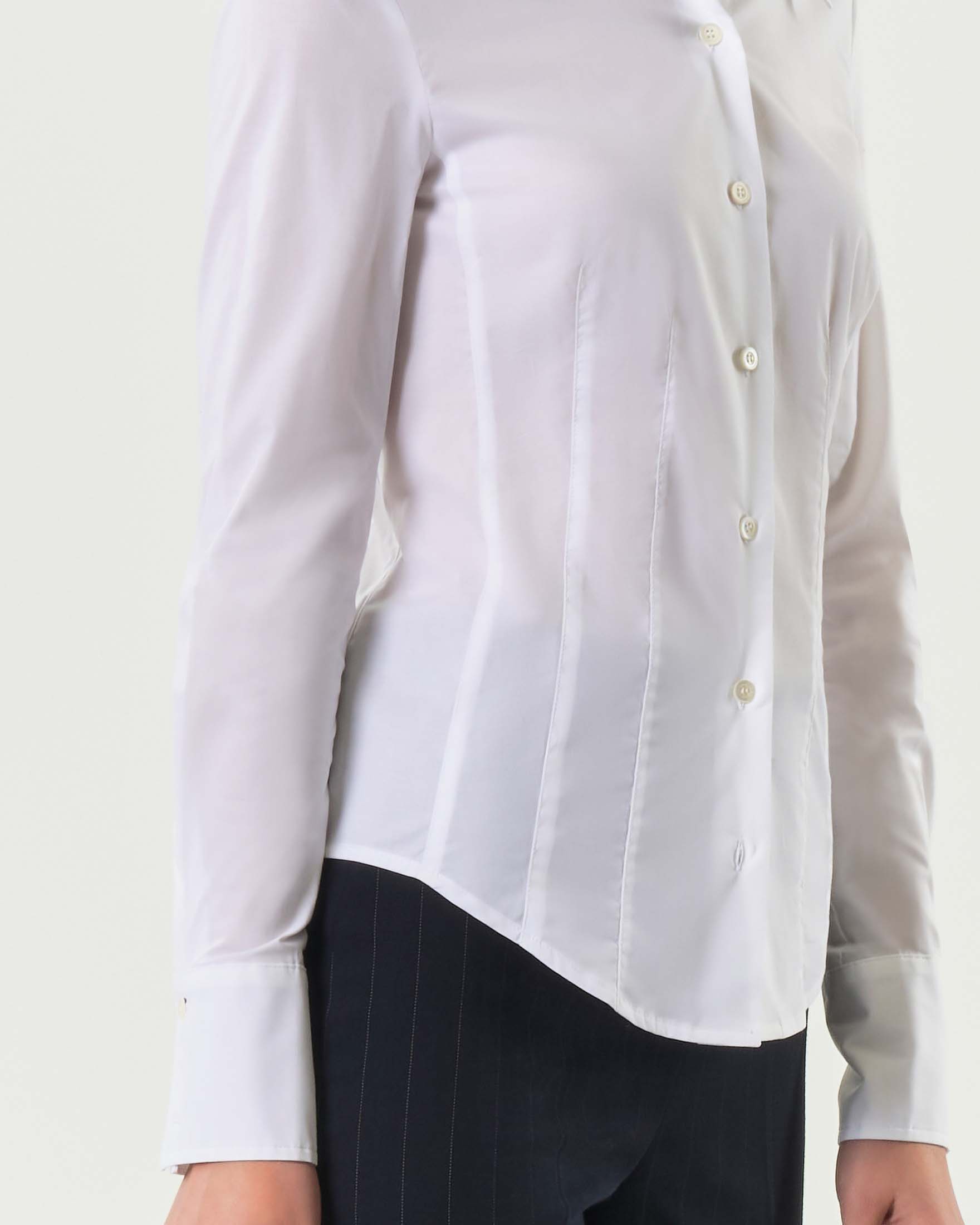 Camicia bianca aderente Pinko in popeline di cotone stretch con pinces sul fronte image