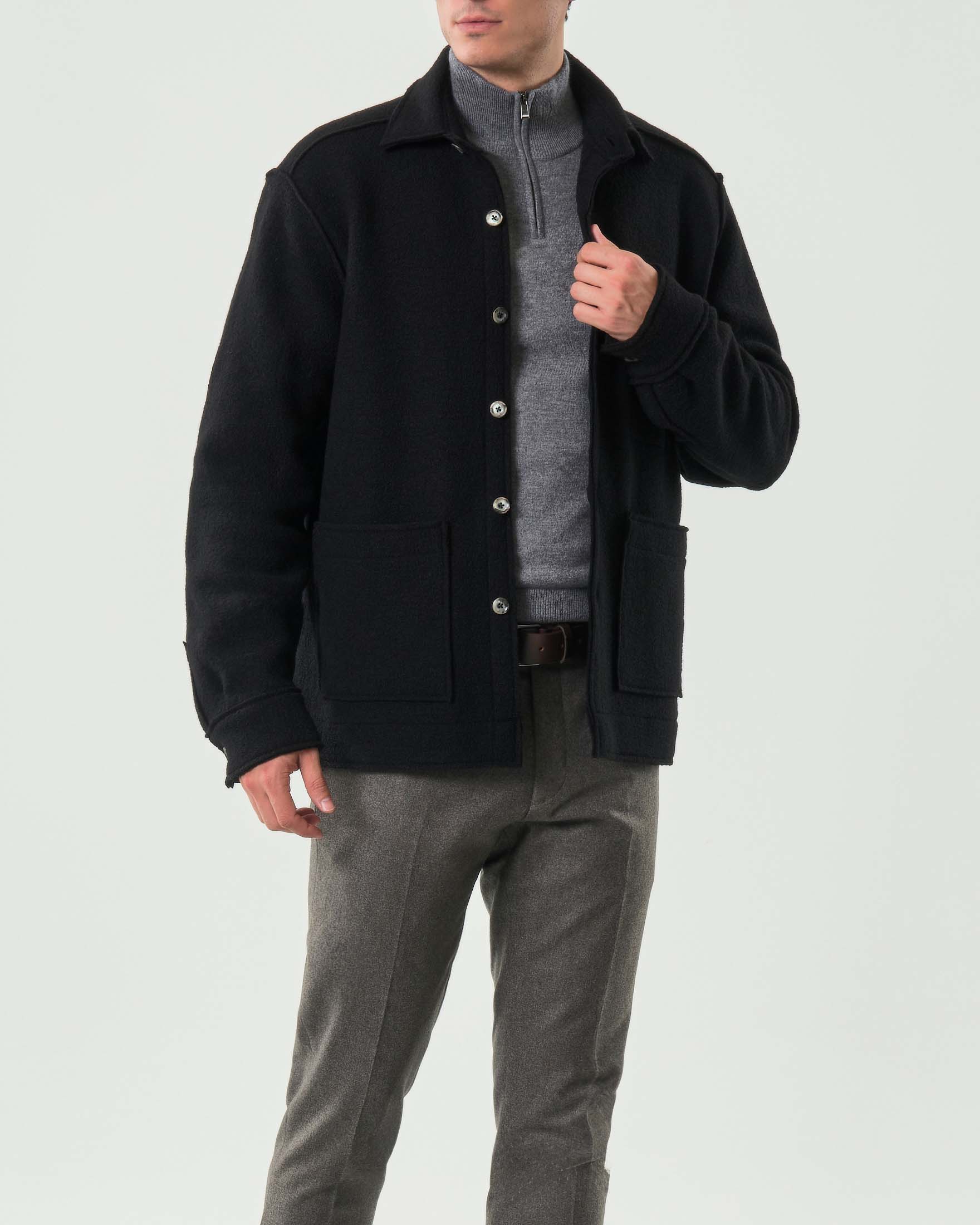 Overshirt Xacus nera in lana bouclé con collo a camicia