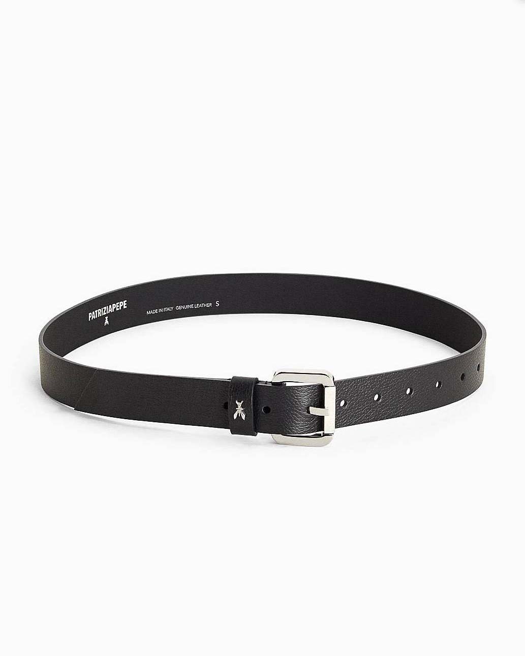 Cintura nera in pelle Patrizia Pepe con fibbia argento con scritta logo impressa e Fly applicata sul davanti