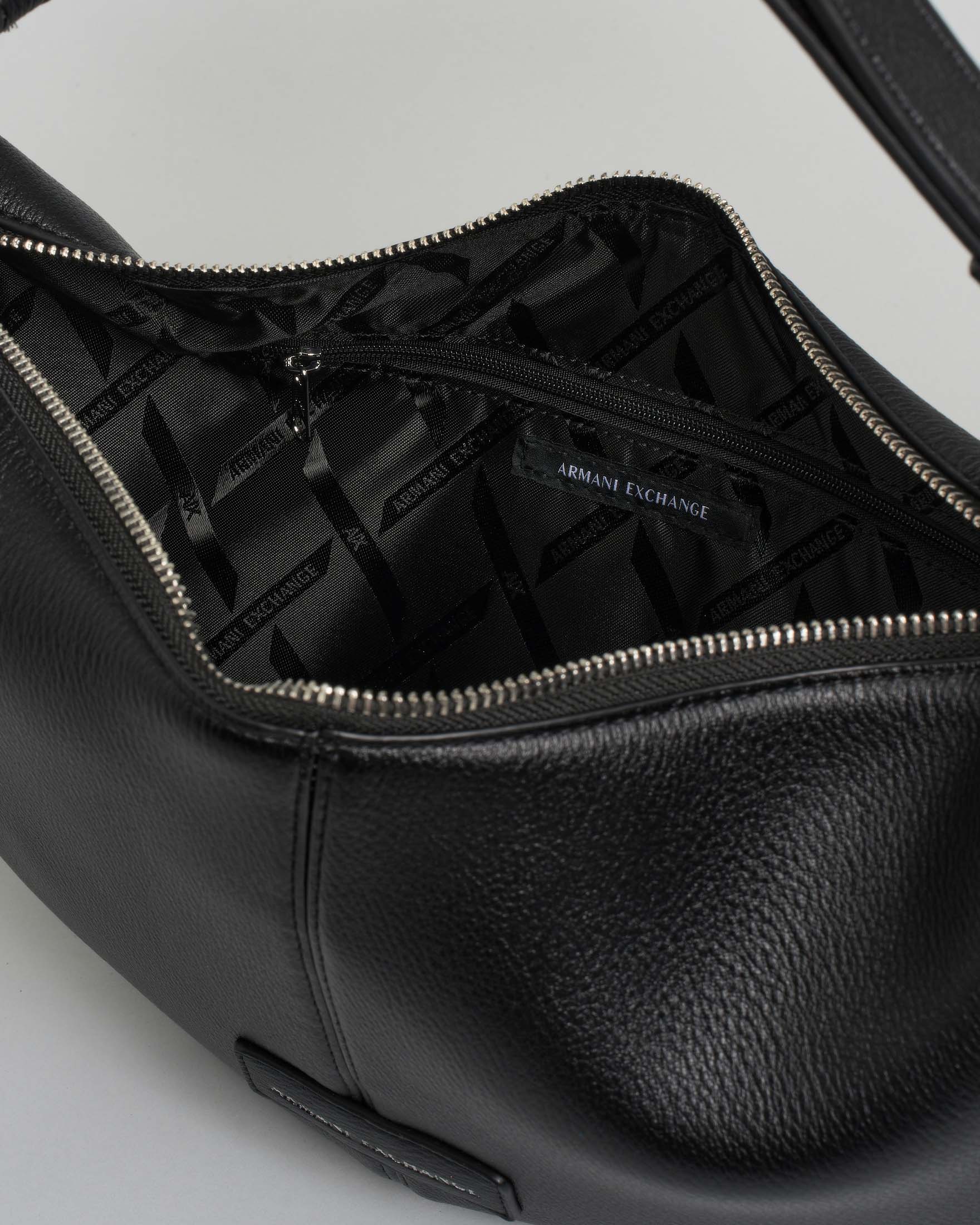 Hobo bag nera Armani Echange in similpelle martellata fibbia logo in metallo sul manico regolabile image